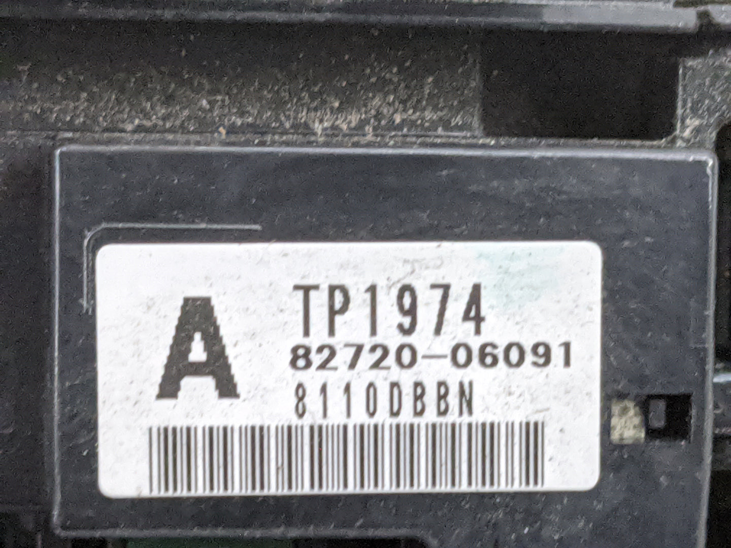2010-2011 Toyota Camry Fusebox Fuse Box Panel Relay Module P/N:82720-06091 TP1974, 82620-33030, 82620-07050 Fits Fits 2010 2