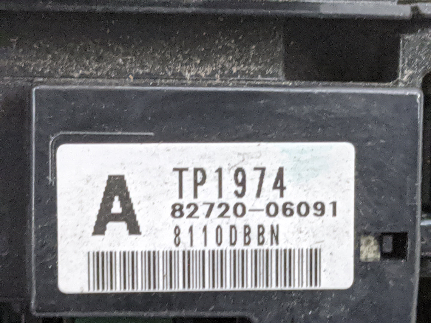 2010-2011 Toyota Camry Fusebox Fuse Box Panel Relay Module P/N:82720-06091 TP1974, 82620-33030, 82620-07050 Fits Fits 2010 2