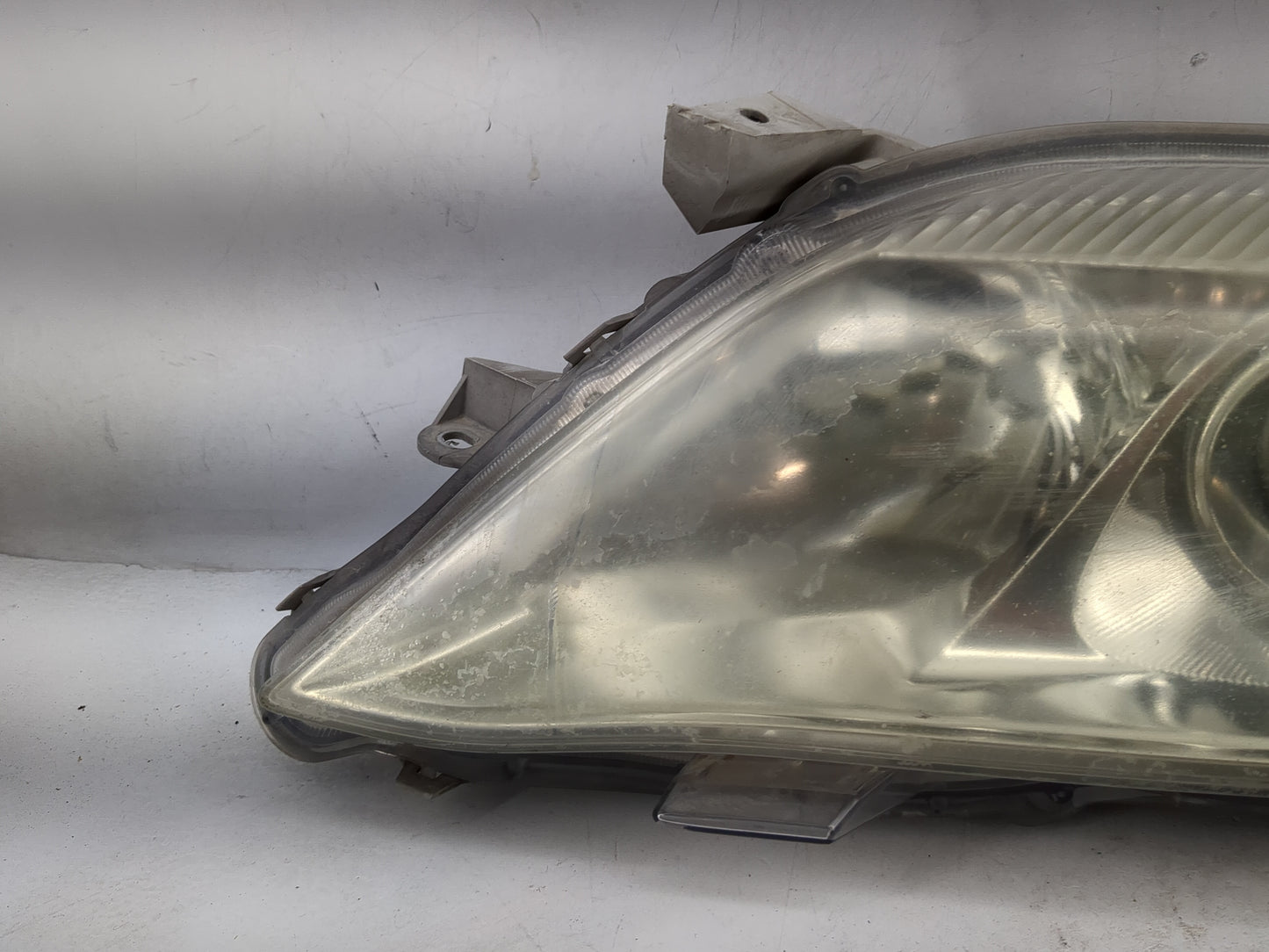 2010-2011 Toyota Camry Driver Left Oem Head Light Headlight Lamp 1479659 - Oemusedautoparts1.com