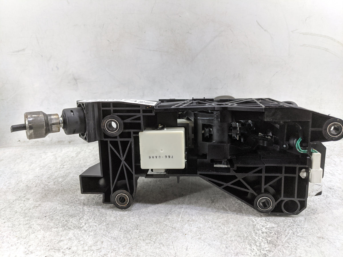 2011 Toyota Camry Floor Console Assembly Shifter - Oemusedautoparts1.com