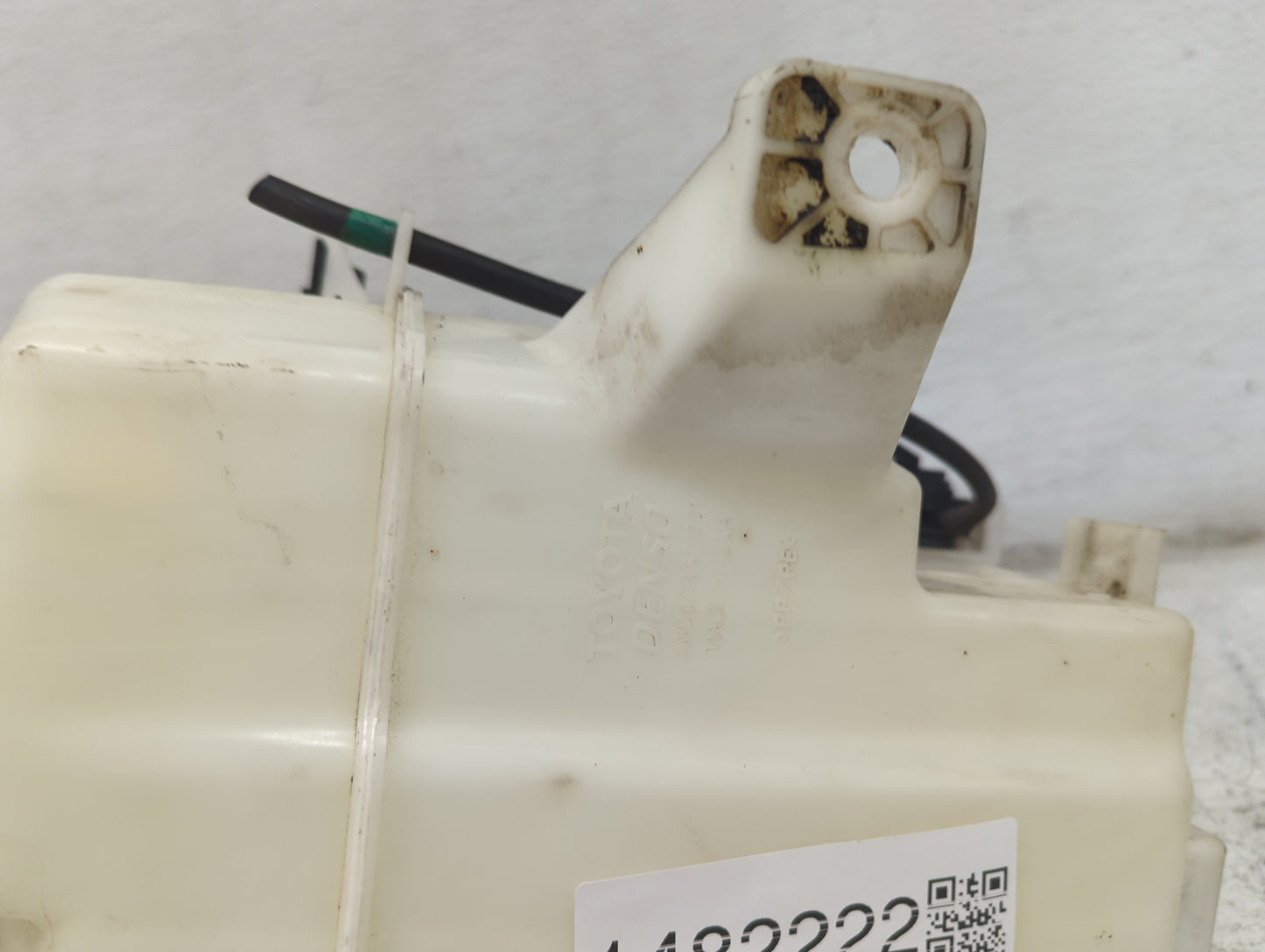2007-2011 Toyota Camry Windshield Washer Fluid Reservoir Bottle 1482222 - Oemusedautoparts1.com