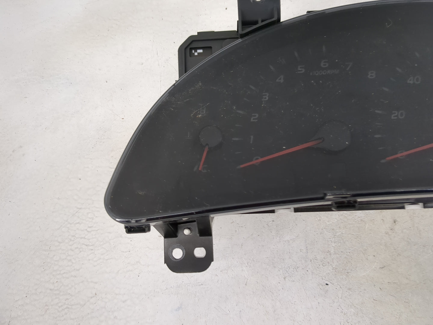 2010-2011 Toyota Camry Instrument Cluster Speedometer Gauges P/N:83800-06V10-00 TN257450-3433 Miles: Fits Fits 2010 2011 OEM