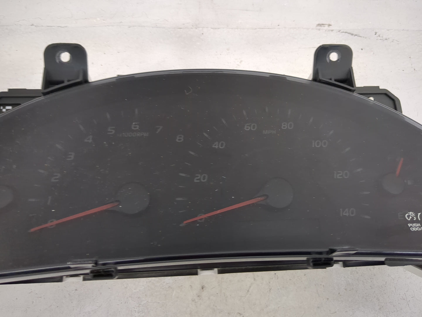 2010-2011 Toyota Camry Instrument Cluster Speedometer Gauges P/N:83800-06V10-00 TN257450-3433 Miles: Fits Fits 2010 2011 OEM