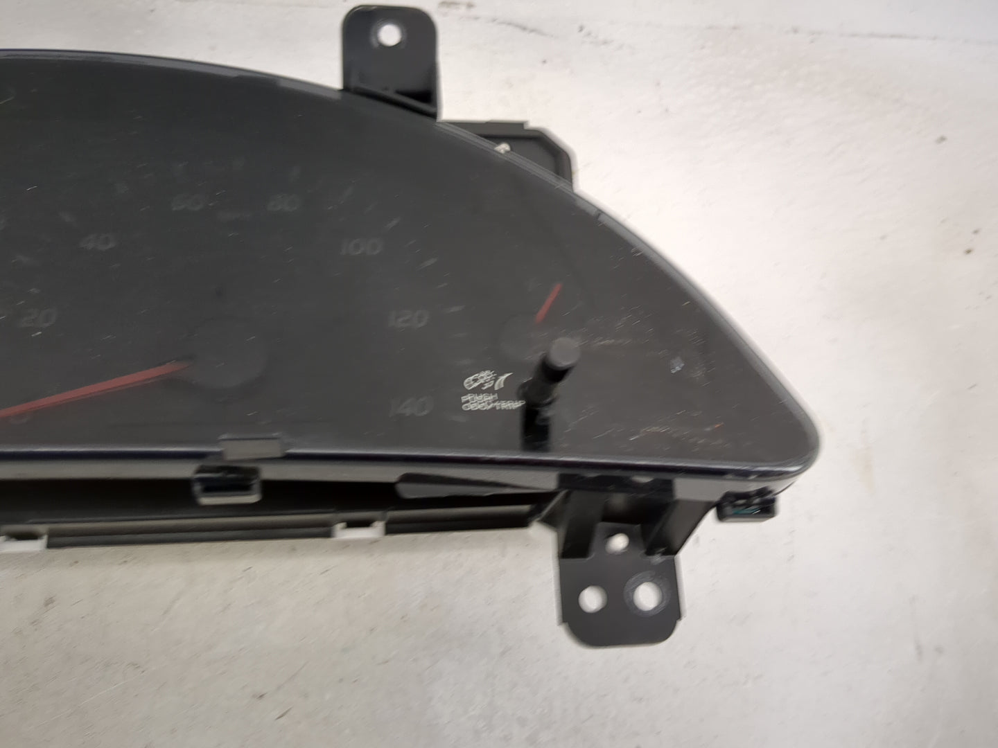 2010-2011 Toyota Camry Instrument Cluster Speedometer Gauges P/N:83800-06V10-00 TN257450-3433 Miles: Fits Fits 2010 2011 OEM