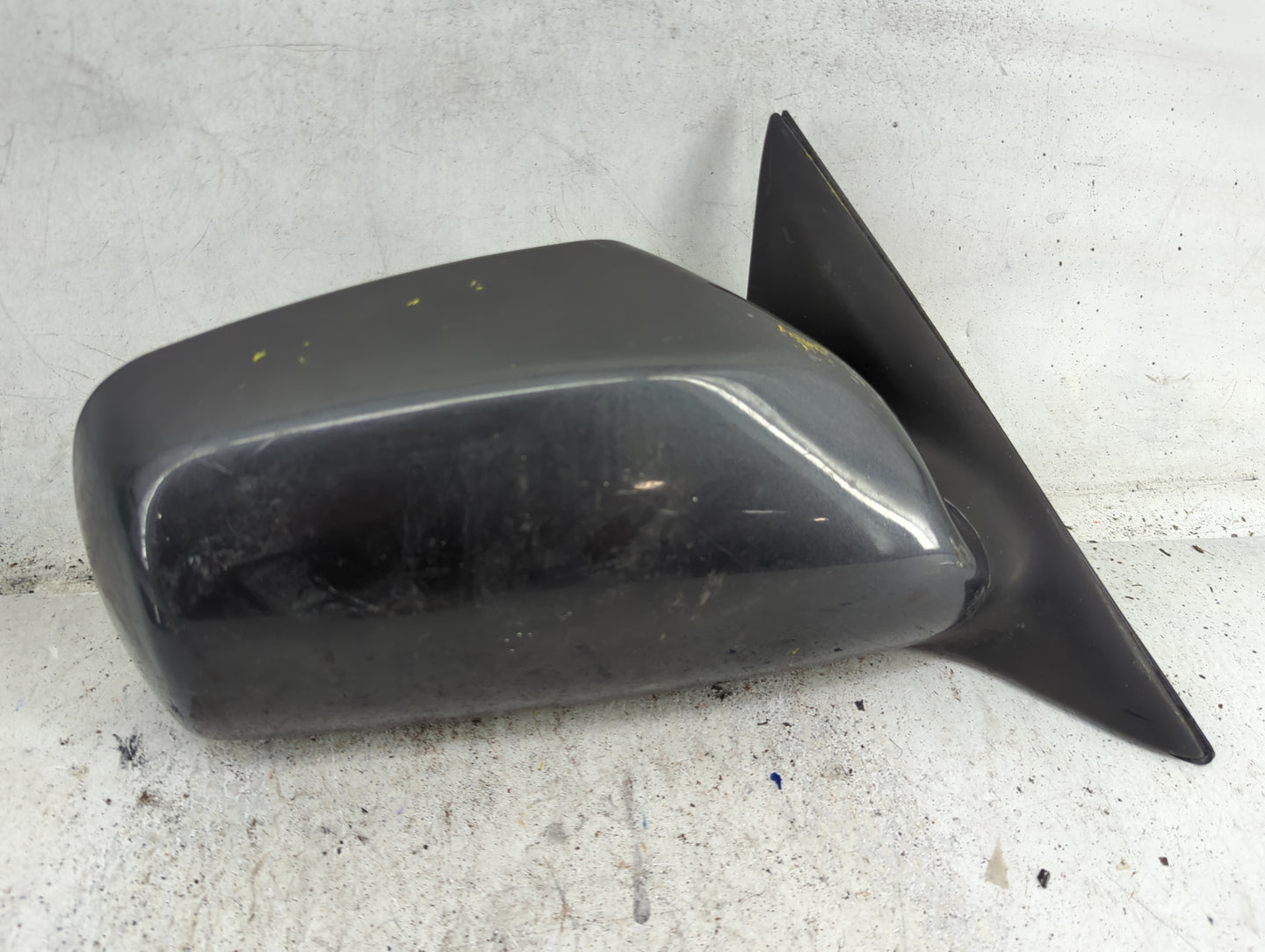 2007-2011 Toyota Camry Passenger Side View Mirror - Right Door Mirror OEM Used - Oemusedautoparts1.com