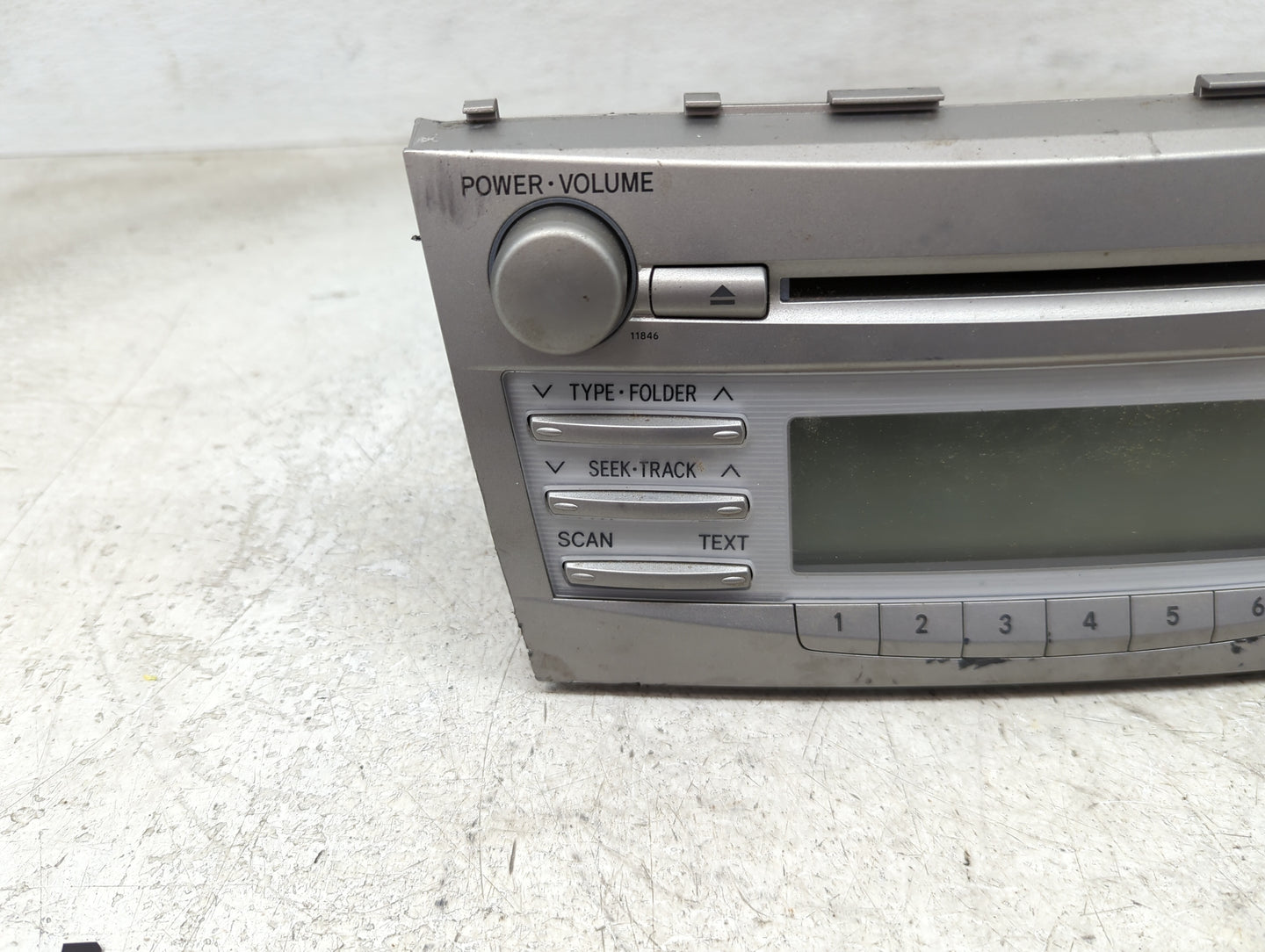 2010-2011 Toyota Camry Radio AM FM Cd Player Receiver Replacement P/N:86120-06480 123000-1800C101 Fits Fits 2010 2011 OEM Us