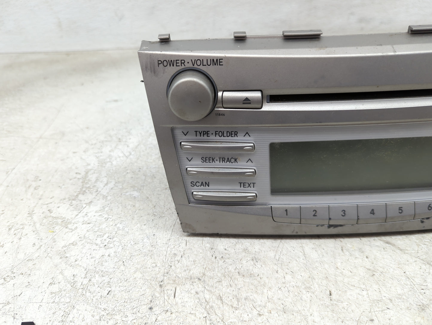 2010-2011 Toyota Camry Radio AM FM Cd Player Receiver Replacement P/N:86120-06480 123000-1800C101 Fits Fits 2010 2011 OEM Us