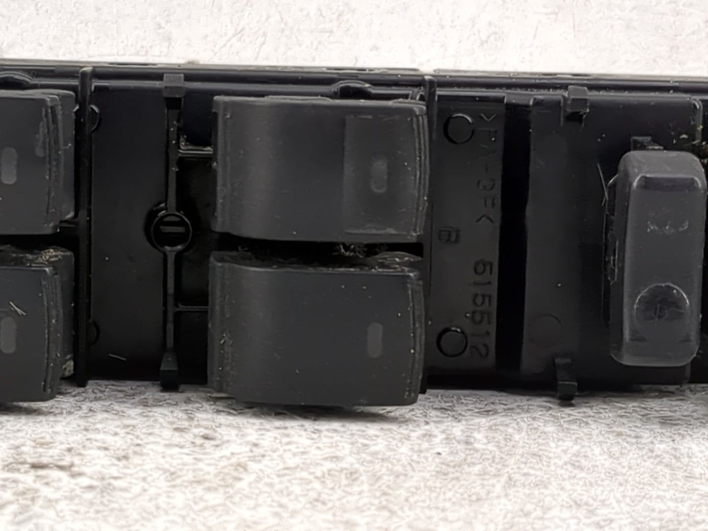 2010-2011 Toyota Camry Master Power Window Switch Replacement Driver Side Left P/N:515512 Fits OEM Used Auto Parts - Oemused