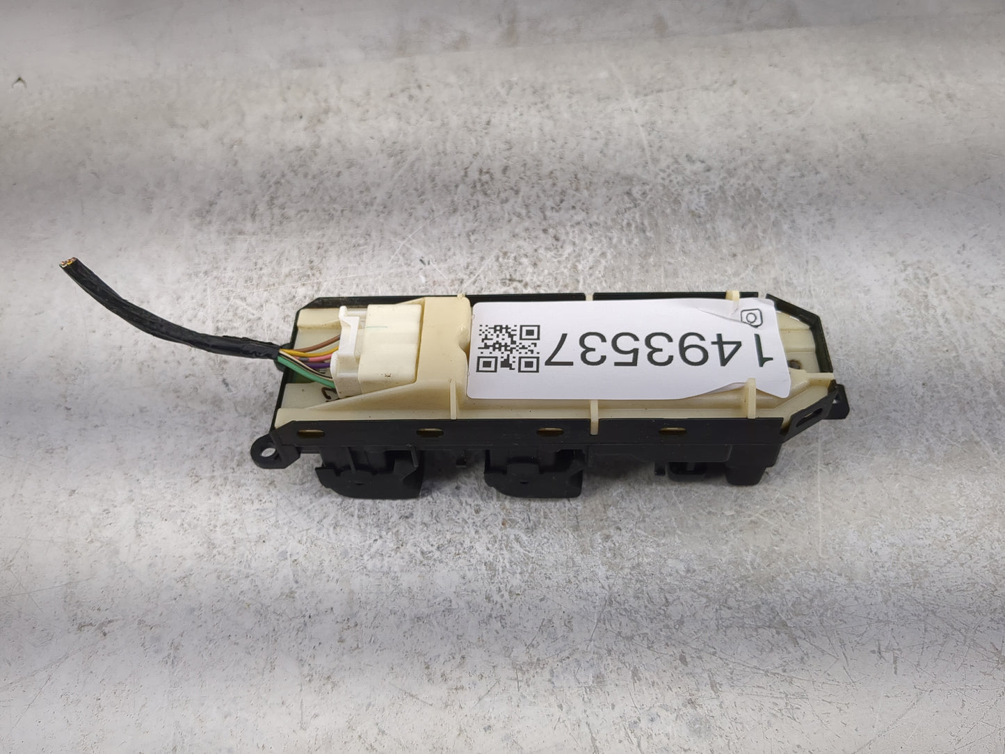 2010-2011 Toyota Camry Master Power Window Switch Replacement Driver Side Left P/N:515512 Fits OEM Used Auto Parts - Oemused