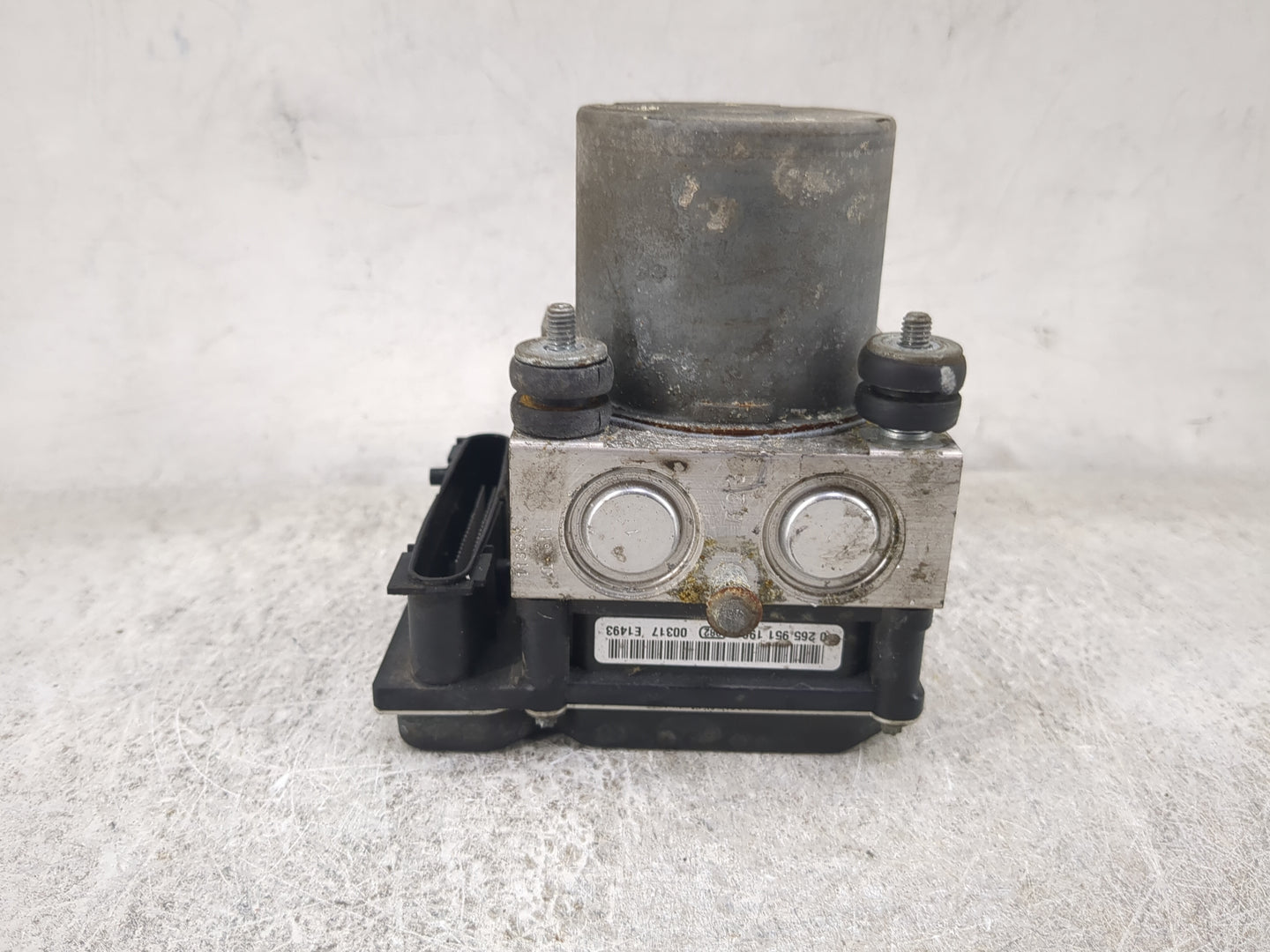 2010-2011 Toyota Camry ABS Pump Control Module Replacement P/N:0265951192 445400650A, 0265230640, 5416L8220210 Fits Fits 201