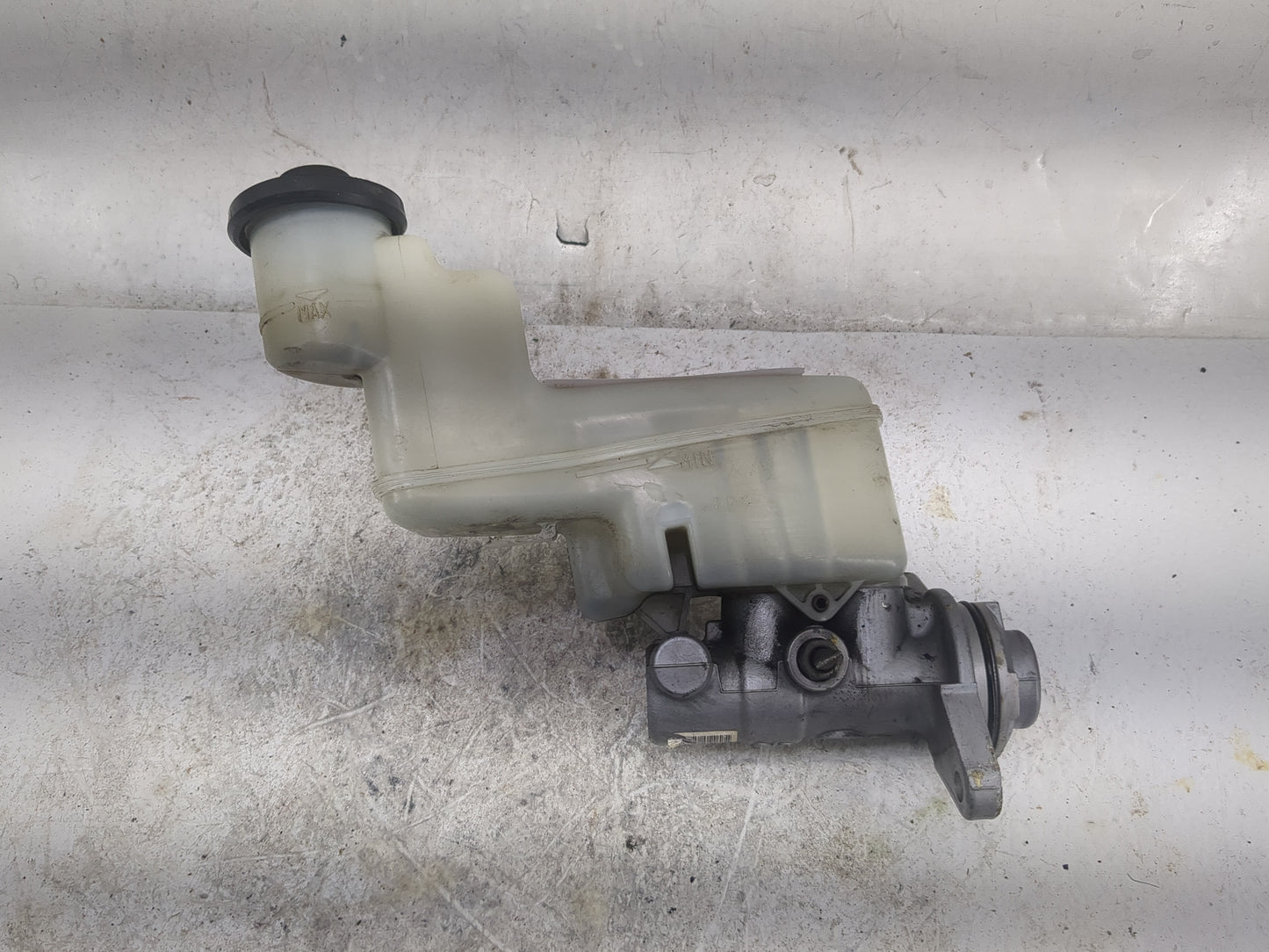 2007-2011 Toyota Camry Brake Master Cylinder 1497024 - Oemusedautoparts1.com