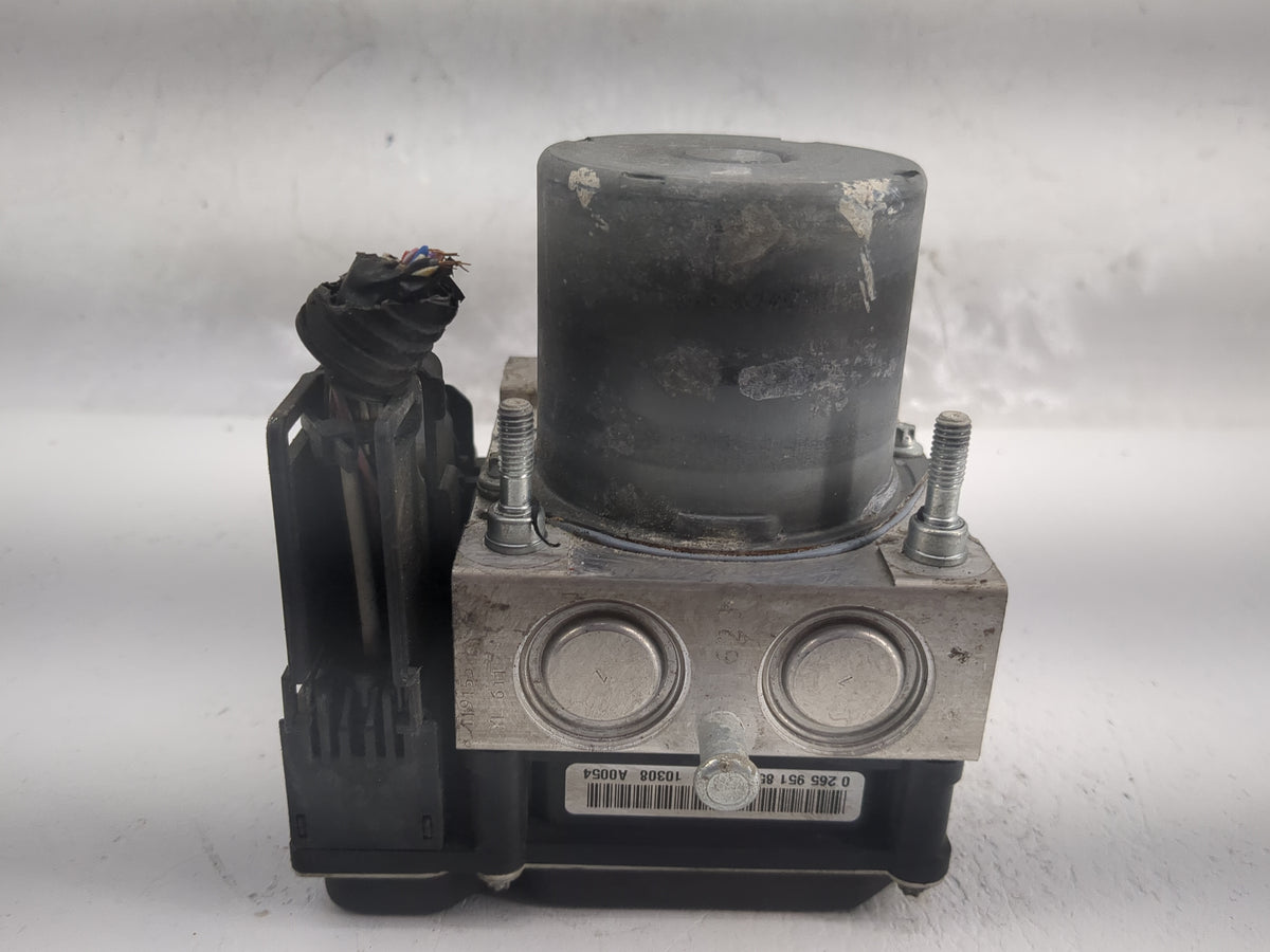 2010-2011 Toyota Camry ABS Pump Control Module Replacement P/N:0265951857 0265231343, 44510-06081, 44540-06070 Fits Fits 201