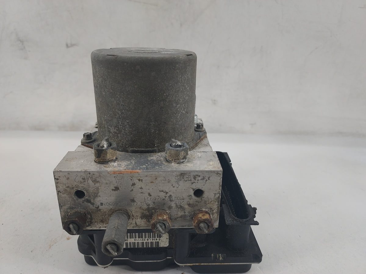 2010-2011 Toyota Camry ABS Pump Control Module Replacement P/N:0265951852 0265231897 Fits Fits 2010 2011 OEM Used Auto Parts
