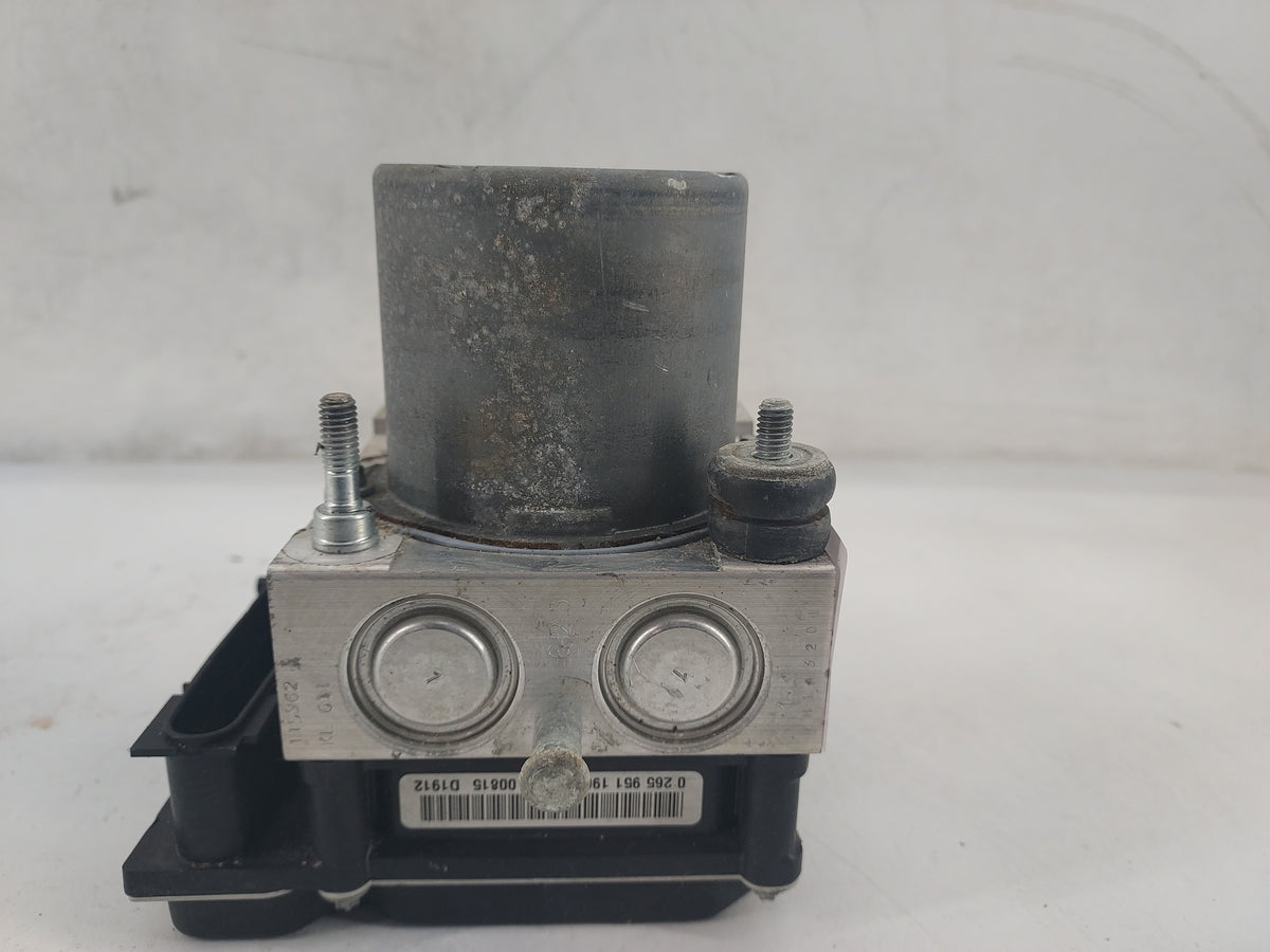 2010-2011 Toyota Camry Anti-Lock Brake ABS Pump Module Actuator OEM P/N:0265951196 0265261099 Fits Fits 2010 2011 OEM Used A