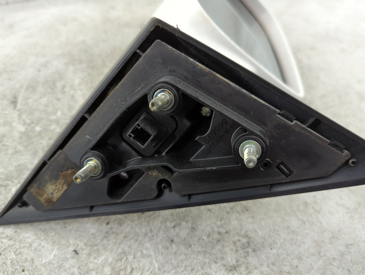 2011 Toyota Camry Driver Side View Mirror - Left Door Mirror OEM Used - Oemusedautoparts1.com