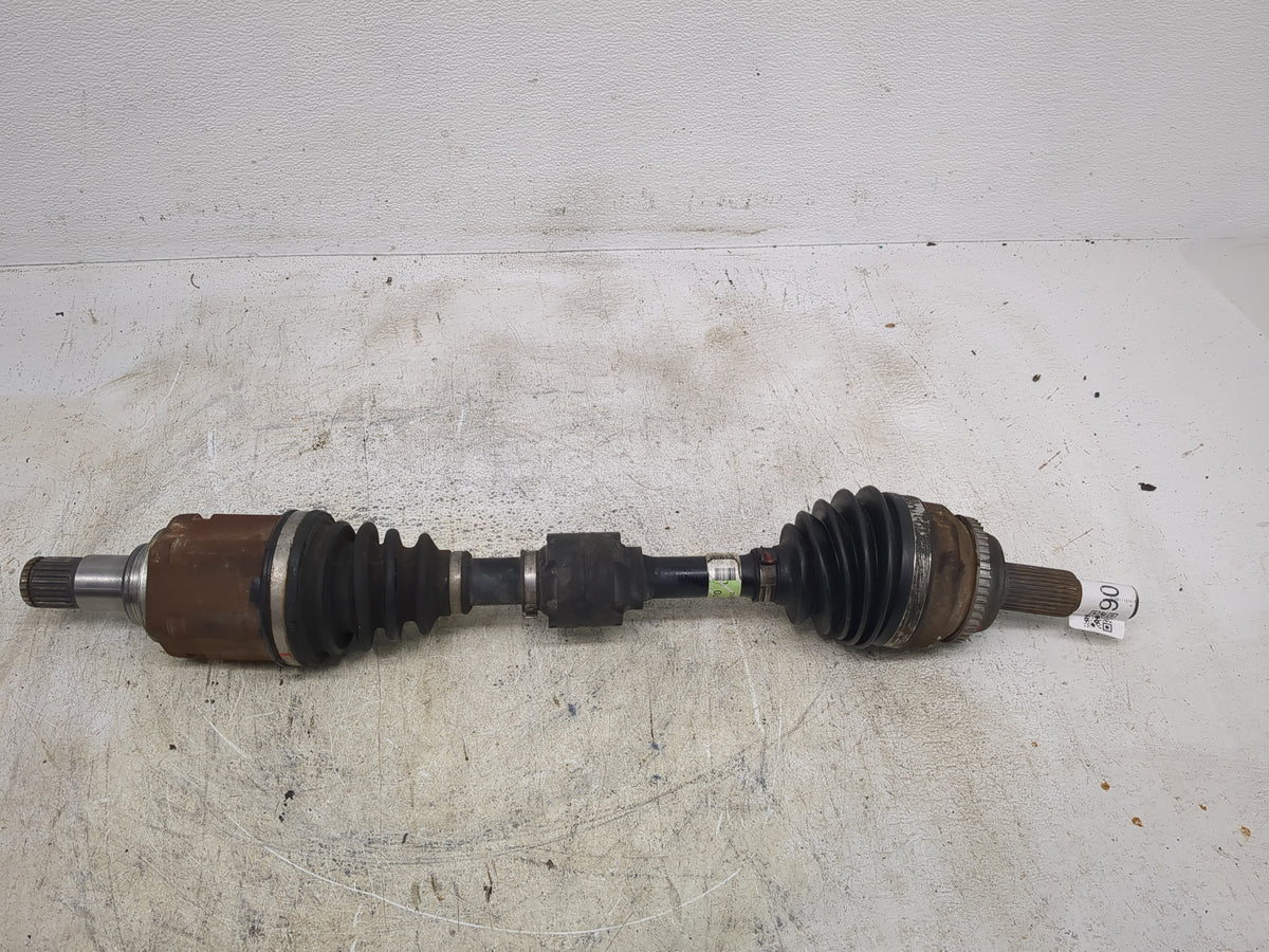 2010-2011 Toyota Camry Axle Shaft Front Driver Cv C/v 1520106 - Oemusedautoparts1.com