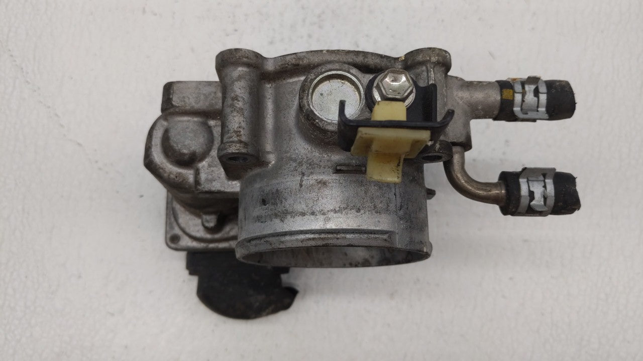 2010-2017 Toyota Camry Throttle Body P/N:22030-0V010 Fits Fits 2009 2010 2011 2012 2013 2014 2015 2016 2017 2018 OEM Used Au