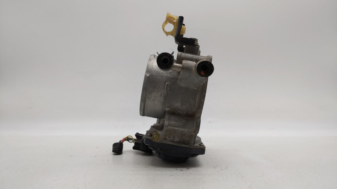 2010-2017 Toyota Camry Throttle Body P/N:22030-0V010 22030-36010 Fits Fits 2009 2010 2011 2012 2013 2014 2015 2016 2017 2018