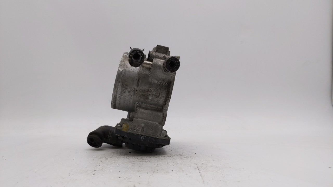 2010-2017 Toyota Camry Throttle Body P/N:22030-0V010 Fits Fits 2009 2010 2011 2012 2013 2014 2015 2016 2017 2018 OEM Used Au