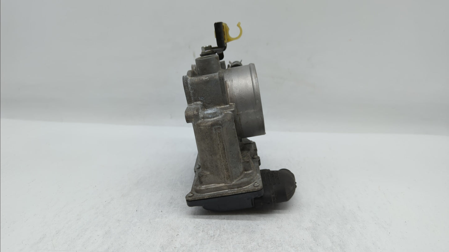 2010-2017 Toyota Camry Throttle Body P/N:22030-36010 22030-0V010 Fits Fits 2009 2010 2011 2012 2013 2014 2015 2016 2017 2018