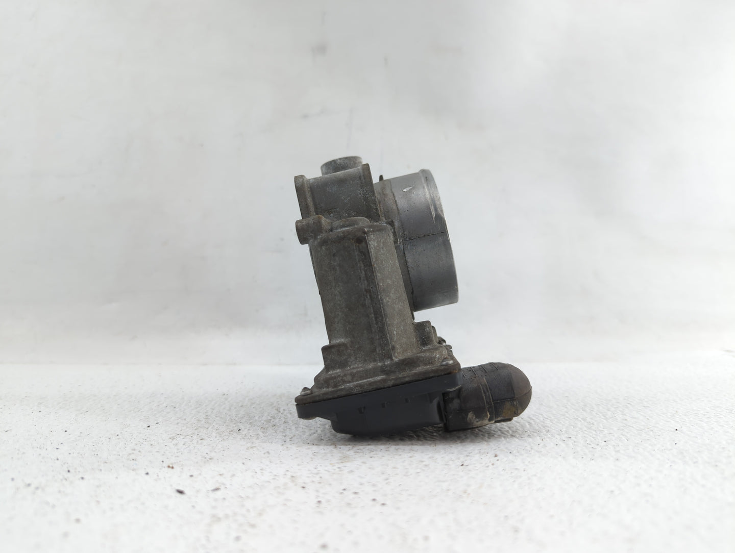 2010-2017 Toyota Camry Throttle Body P/N:22030-36010 22030-0V010 Fits Fits 2009 2010 2011 2012 2013 2014 2015 2016 2017 2018