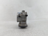 2010-2017 Toyota Camry Throttle Body P/N:22030-36010 22030-0V010 Fits Fits 2009 2010 2011 2012 2013 2014 2015 2016 2017 2018