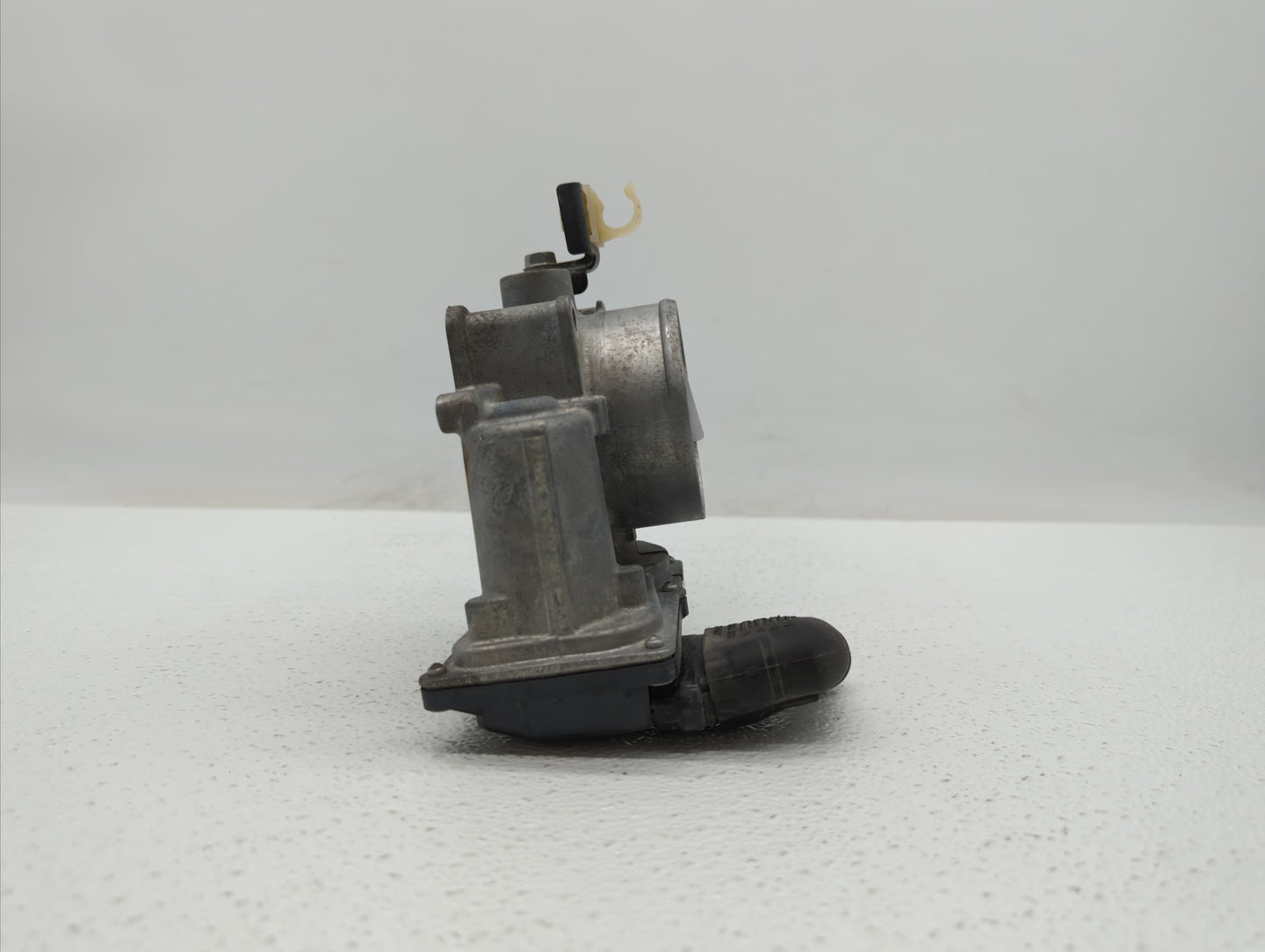 2010-2017 Toyota Camry Throttle Body P/N:22030-36010 22030-0V010 Fits Fits 2009 2010 2011 2012 2013 2014 2015 2016 2017 2018