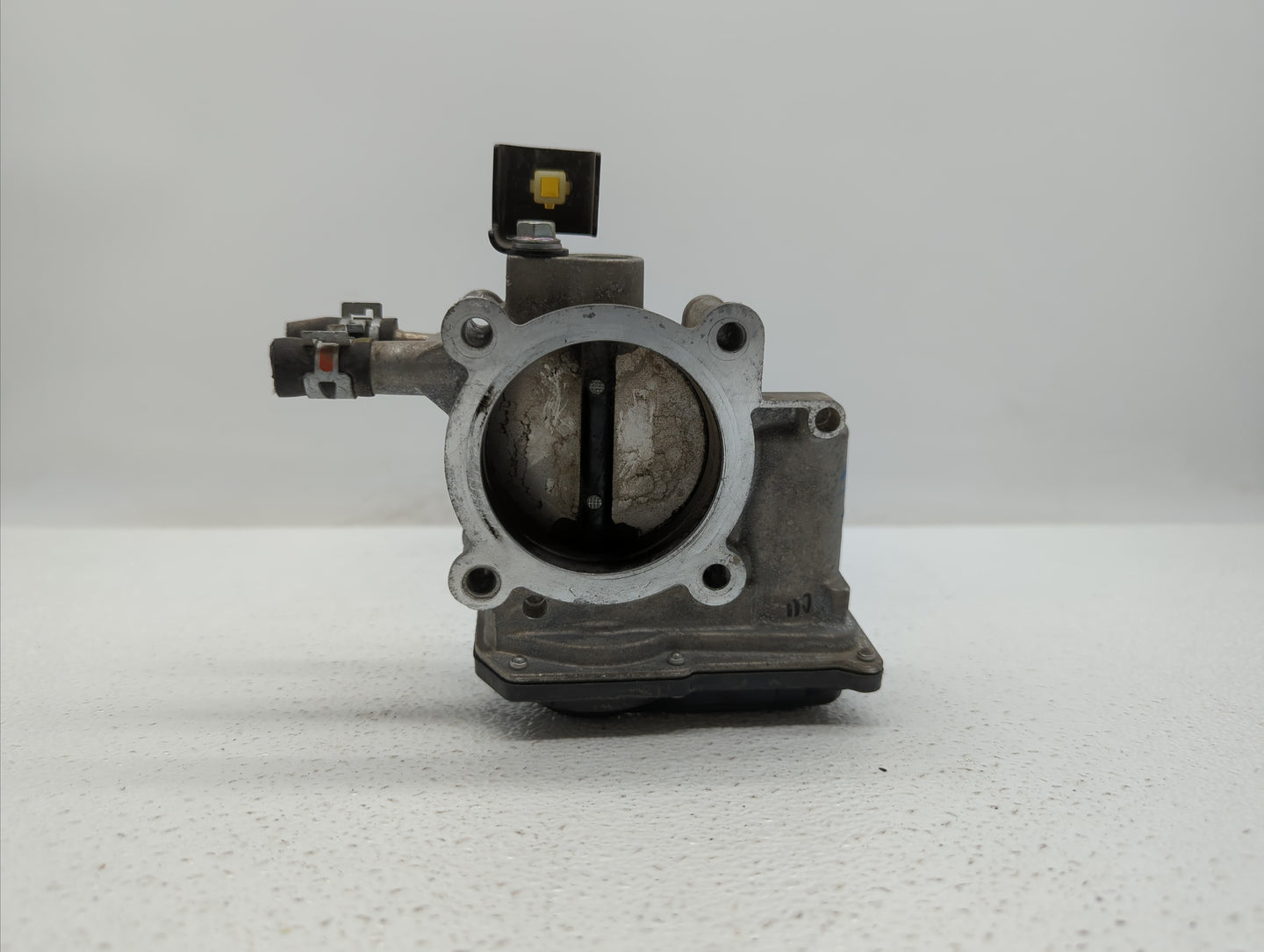 2010-2017 Toyota Camry Throttle Body P/N:22030-36010 22030-0V010 Fits Fits 2009 2010 2011 2012 2013 2014 2015 2016 2017 2018