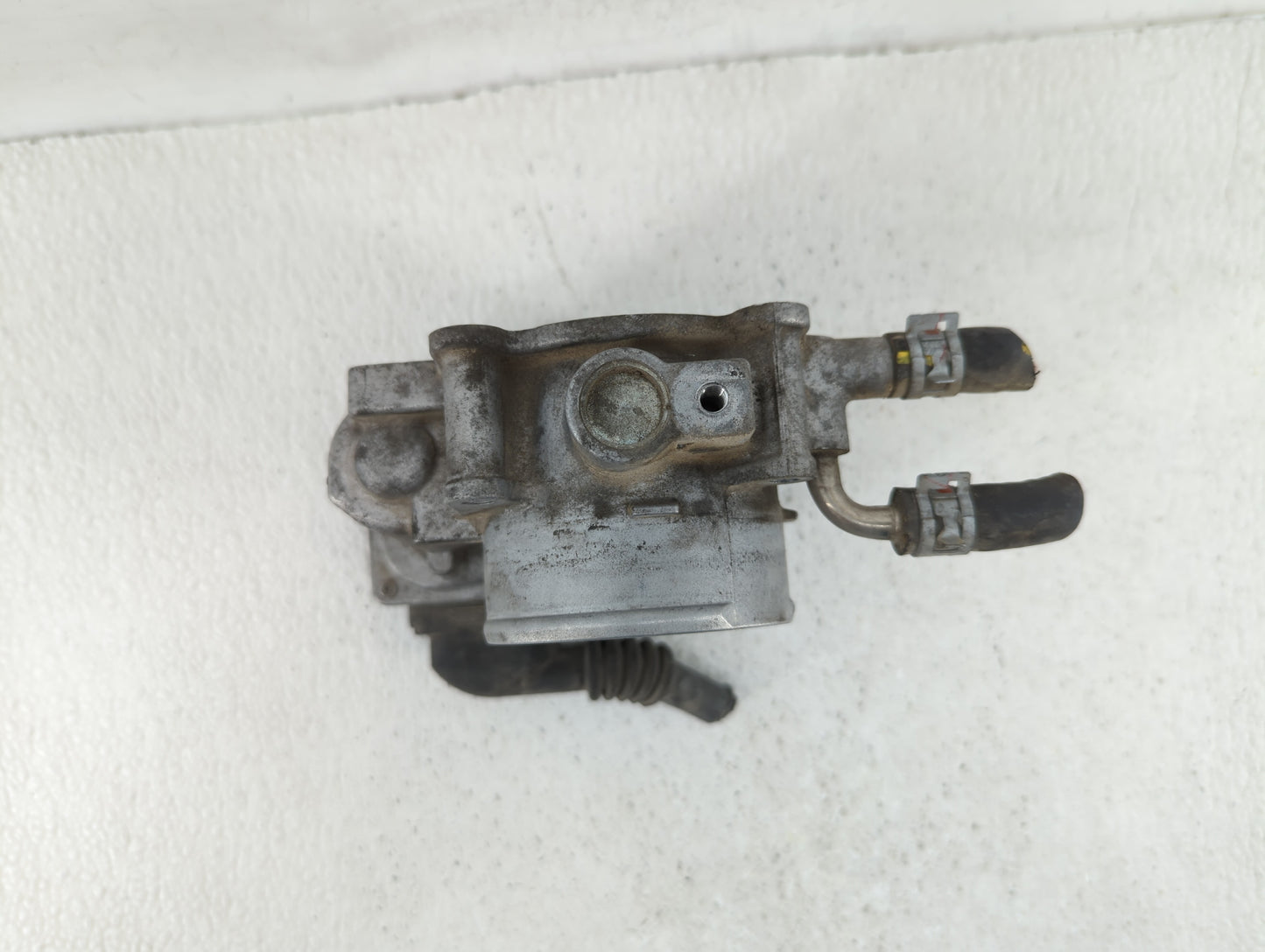 2010-2017 Toyota Camry Throttle Body P/N:22030-36010 22030-0V010 Fits Fits 2009 2010 2011 2012 2013 2014 2015 2016 2017 2018