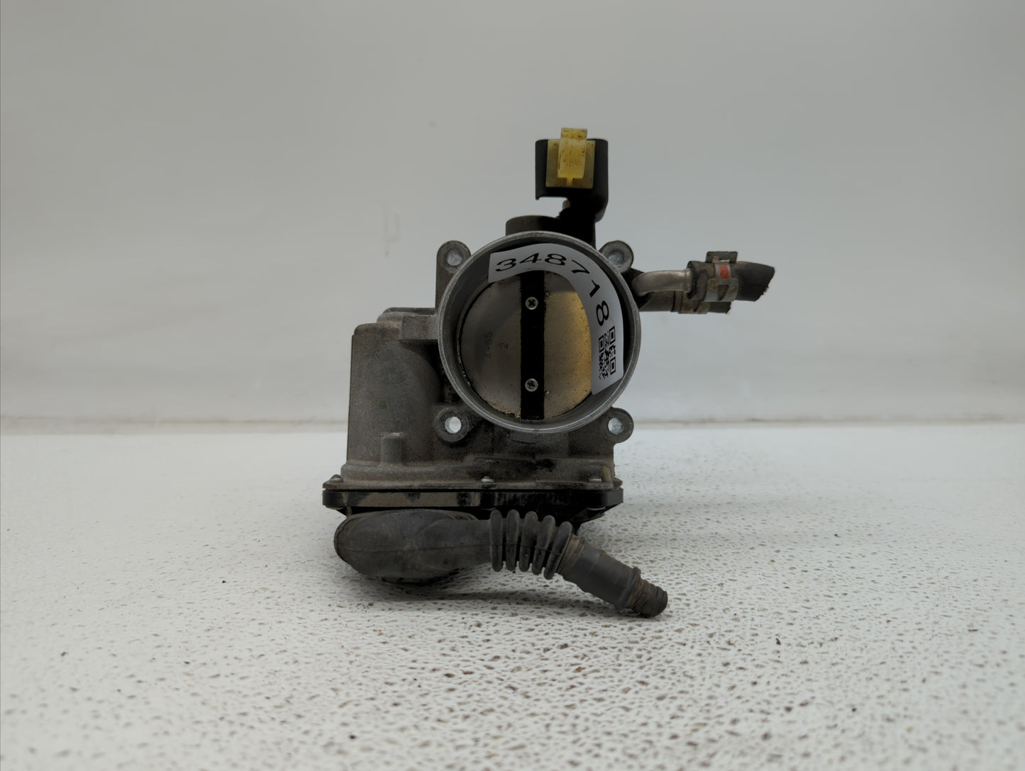 2010-2017 Toyota Camry Throttle Body P/N:22030-36010 22030-0V010 Fits Fits 2009 2010 2011 2012 2013 2014 2015 2016 2017 2018