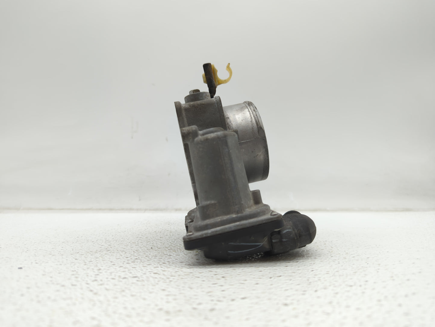 2010-2017 Toyota Camry Throttle Body P/N:22030-36010 22030-0V010 Fits Fits 2009 2010 2011 2012 2013 2014 2015 2016 2017 2018
