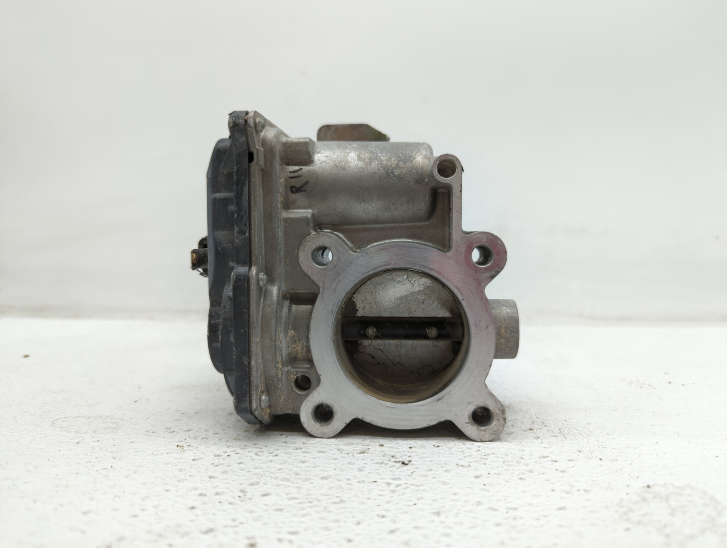 2007-2017 Toyota Camry Throttle Body P/N:22030-0P050 22030-31030 Fits OEM Used Auto Parts - Oemusedautoparts1.com