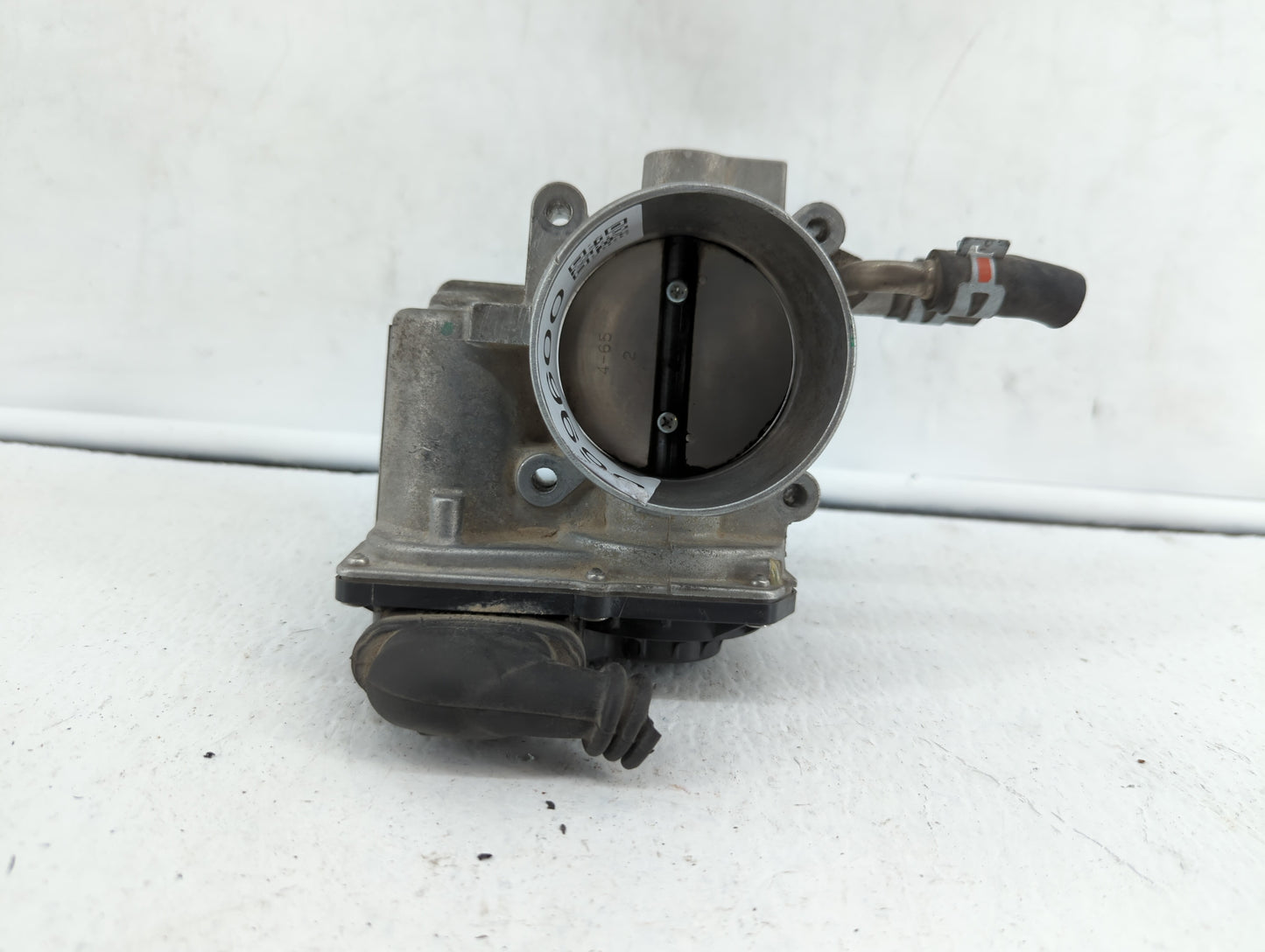 2010-2017 Toyota Camry Throttle Body P/N:22030-36010 22030-0V010 Fits Fits 2009 2010 2011 2012 2013 2014 2015 2016 2017 2018