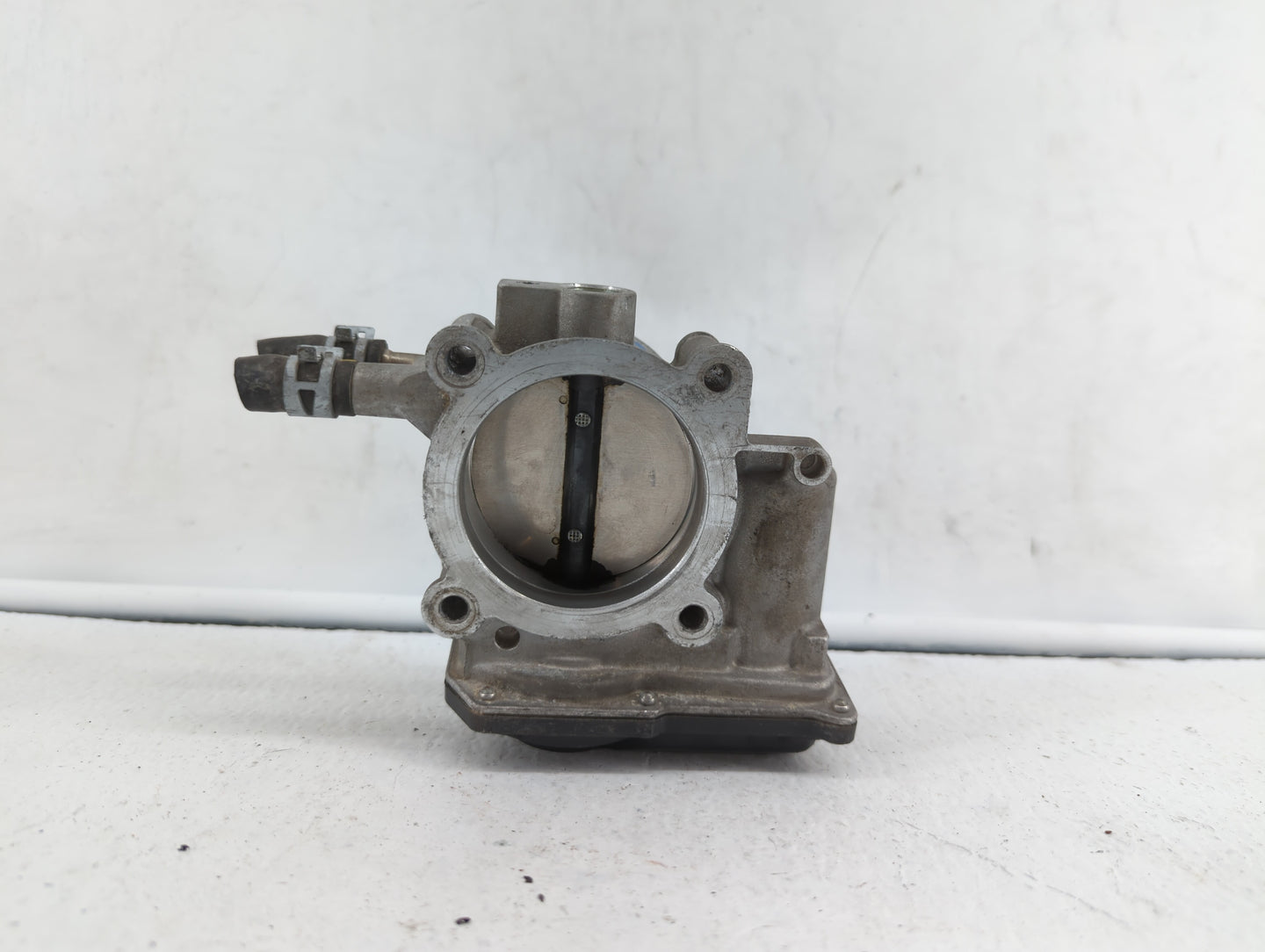 2010-2017 Toyota Camry Throttle Body P/N:22030-36010 22030-0V010 Fits Fits 2009 2010 2011 2012 2013 2014 2015 2016 2017 2018