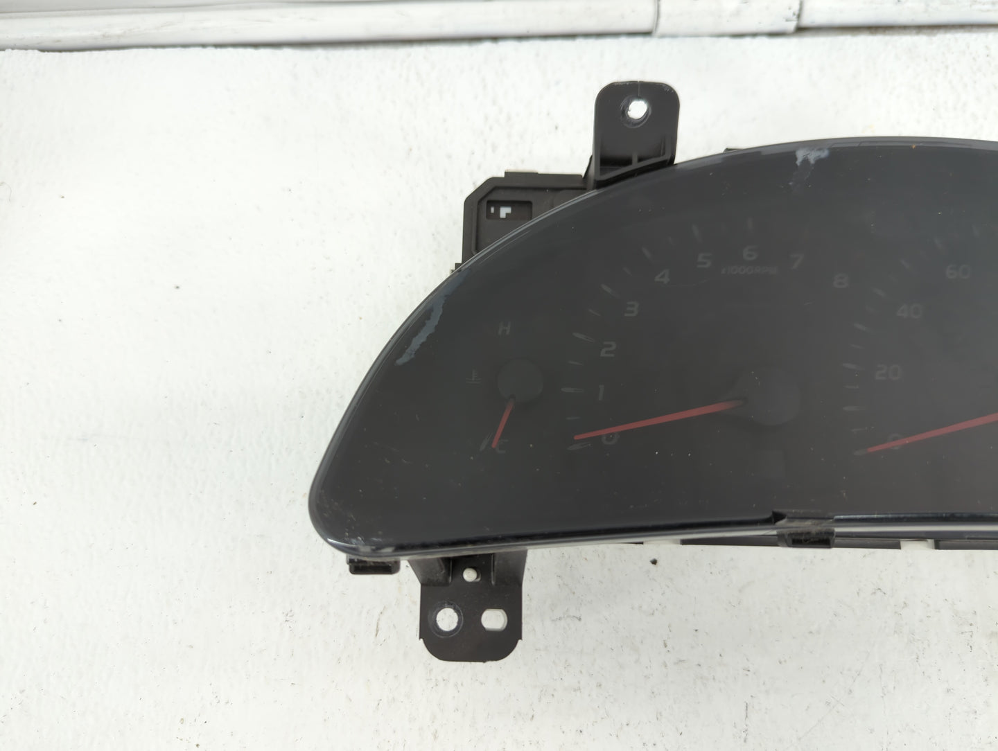 2010-2011 Toyota Camry Instrument Cluster Speedometer Gauges P/N:83800-06V80-00 Fits Fits 2010 2011 OEM Used Auto Parts - Oe