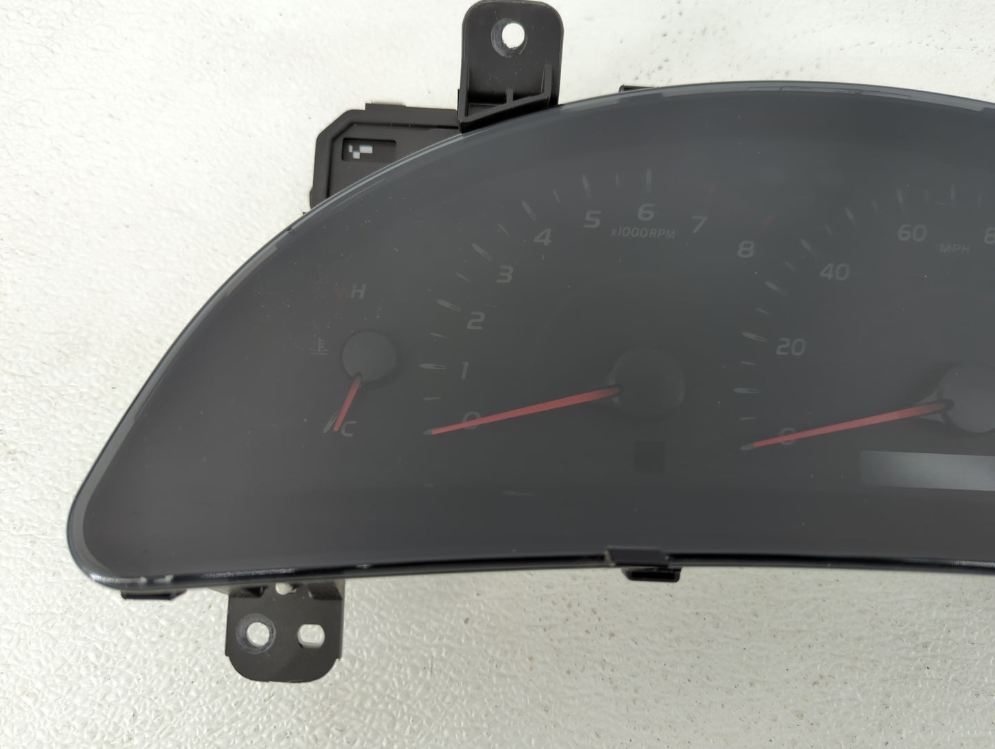 2010-2011 Toyota Camry Instrument Cluster Speedometer Gauges P/N:83800-06V10-00 83800-06V20 Fits Fits 2010 2011 OEM Used Aut