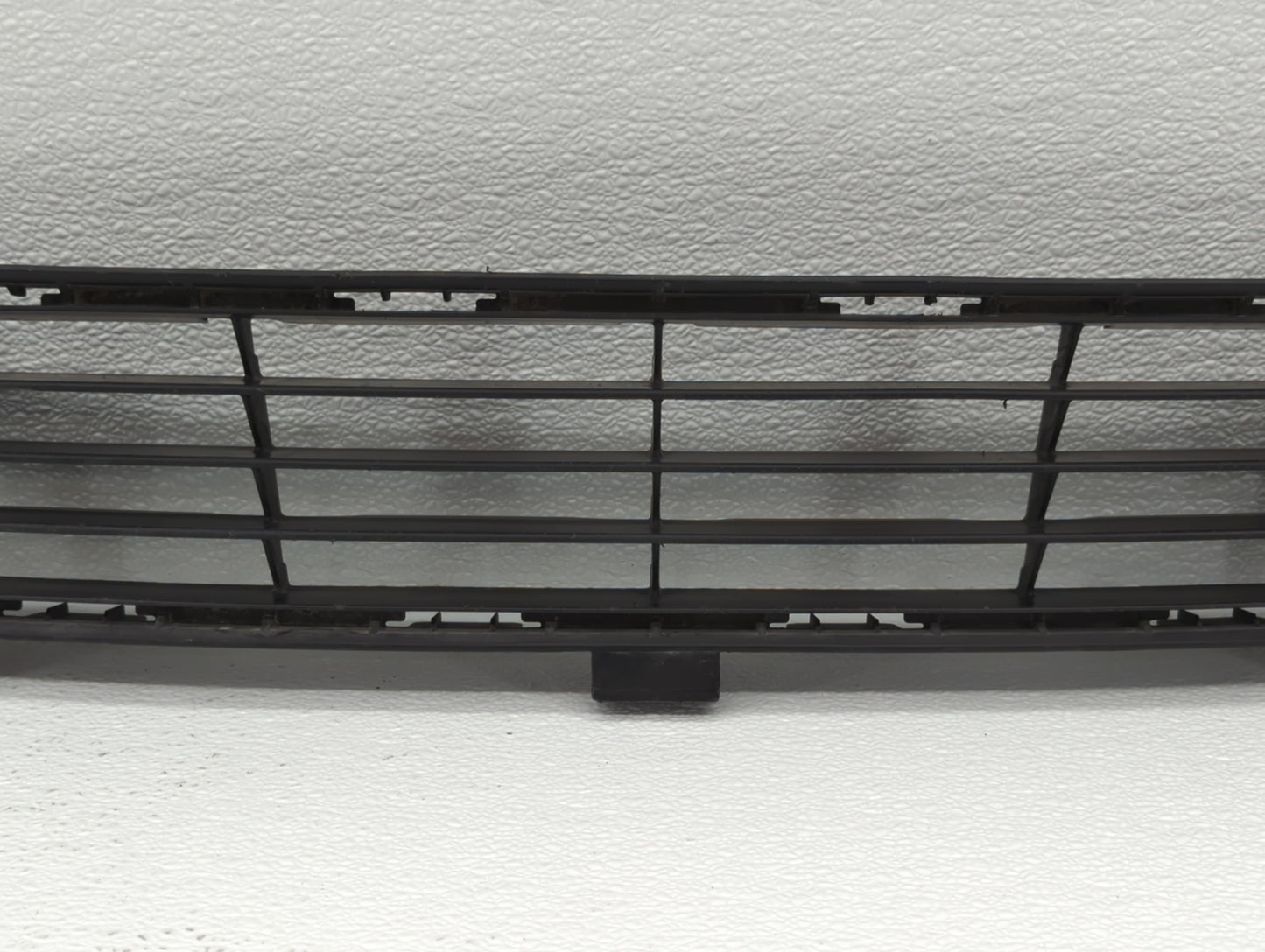 2010-2011 Toyota Camry Front Grille Bumper Not Included - Oemusedautoparts1.com