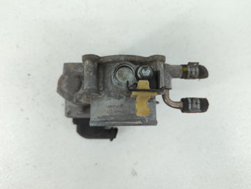 2010-2017 Toyota Camry Throttle Body P/N:22030-0V010 35100-25200 Fits Fits 2009 2010 2011 2012 2013 2014 2015 2016 2017 2018 OEM Used Auto Parts