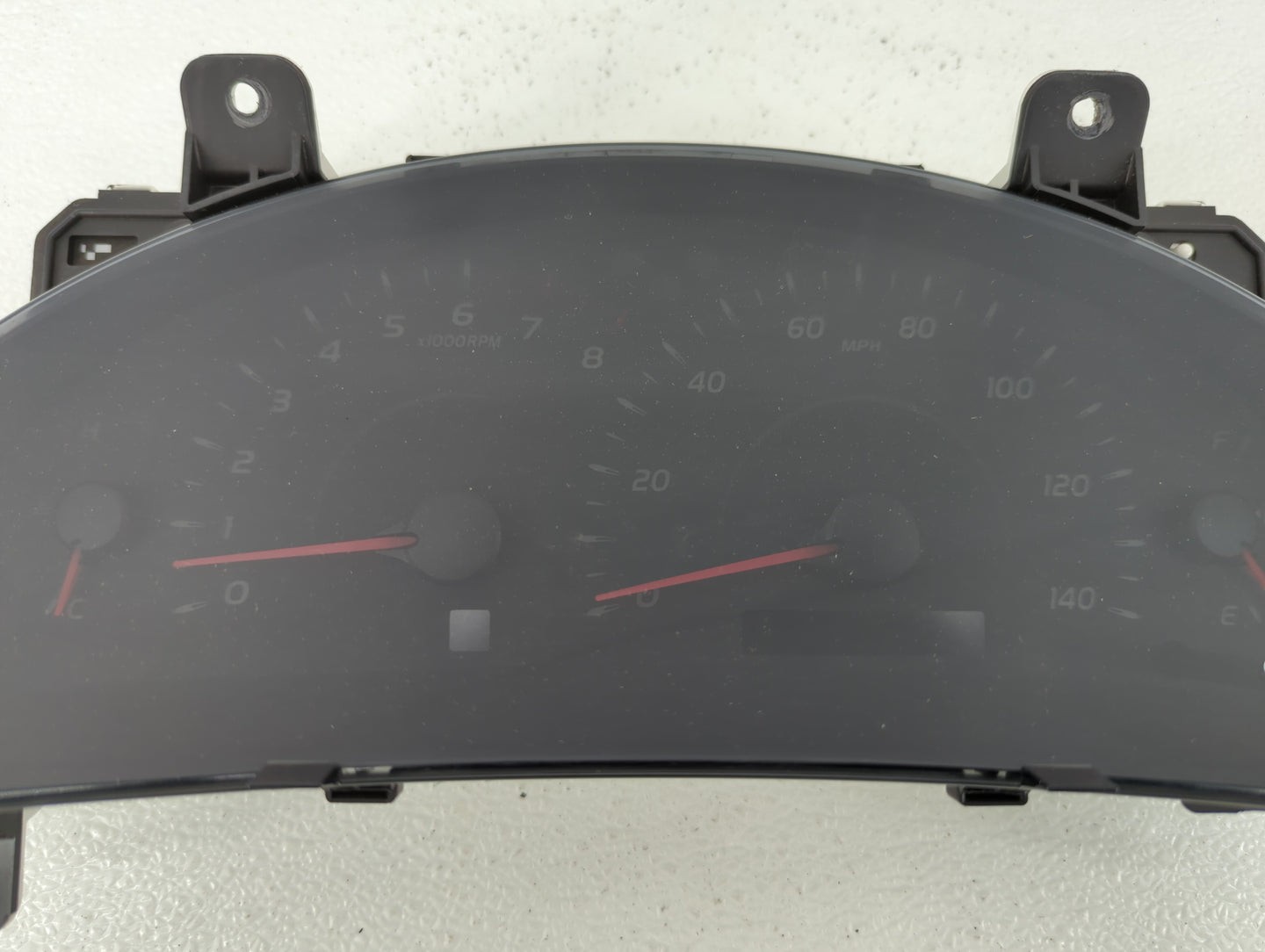 2010-2011 Toyota Camry Instrument Cluster Speedometer Gauges P/N:83800-06V10-00 83800-06V20 Fits Fits 2010 2011 OEM Used Aut