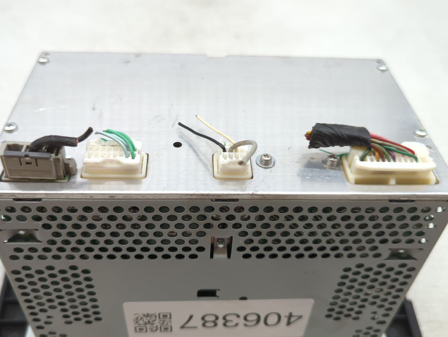 2010-2011 Toyota Camry Am Fm Cd Player Radio Receiver - Oemusedautoparts1.com