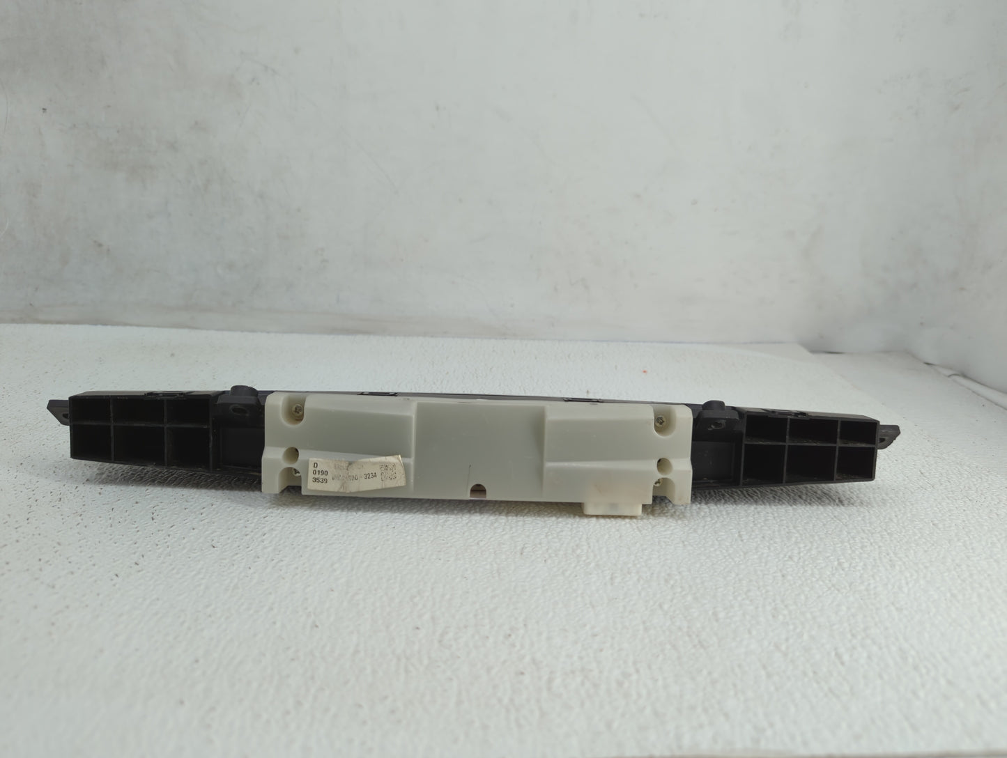 2011 Toyota Camry Digitial Dash Clock P/N:83910-06100 Fits OEM Used Auto Parts - Oemusedautoparts1.com