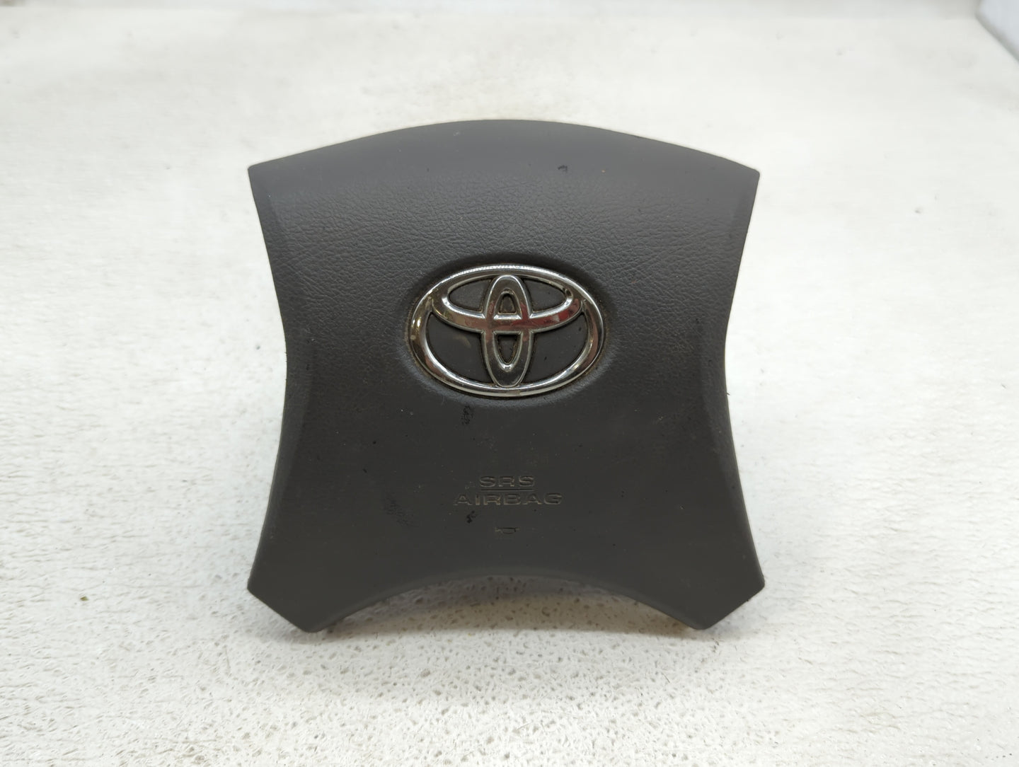 2007-2011 Toyota Camry Air Bag Driver Left Steering Wheel Mounted Fits Fits 2007 2008 2009 2010 2011 OEM Used Auto Parts - O