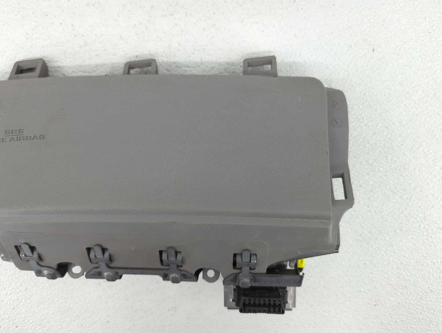 2011 Toyota Camry Air Bag Passenger Right Knee OEM P/N:34112908A Fits OEM Used Auto Parts - Oemusedautoparts1.com