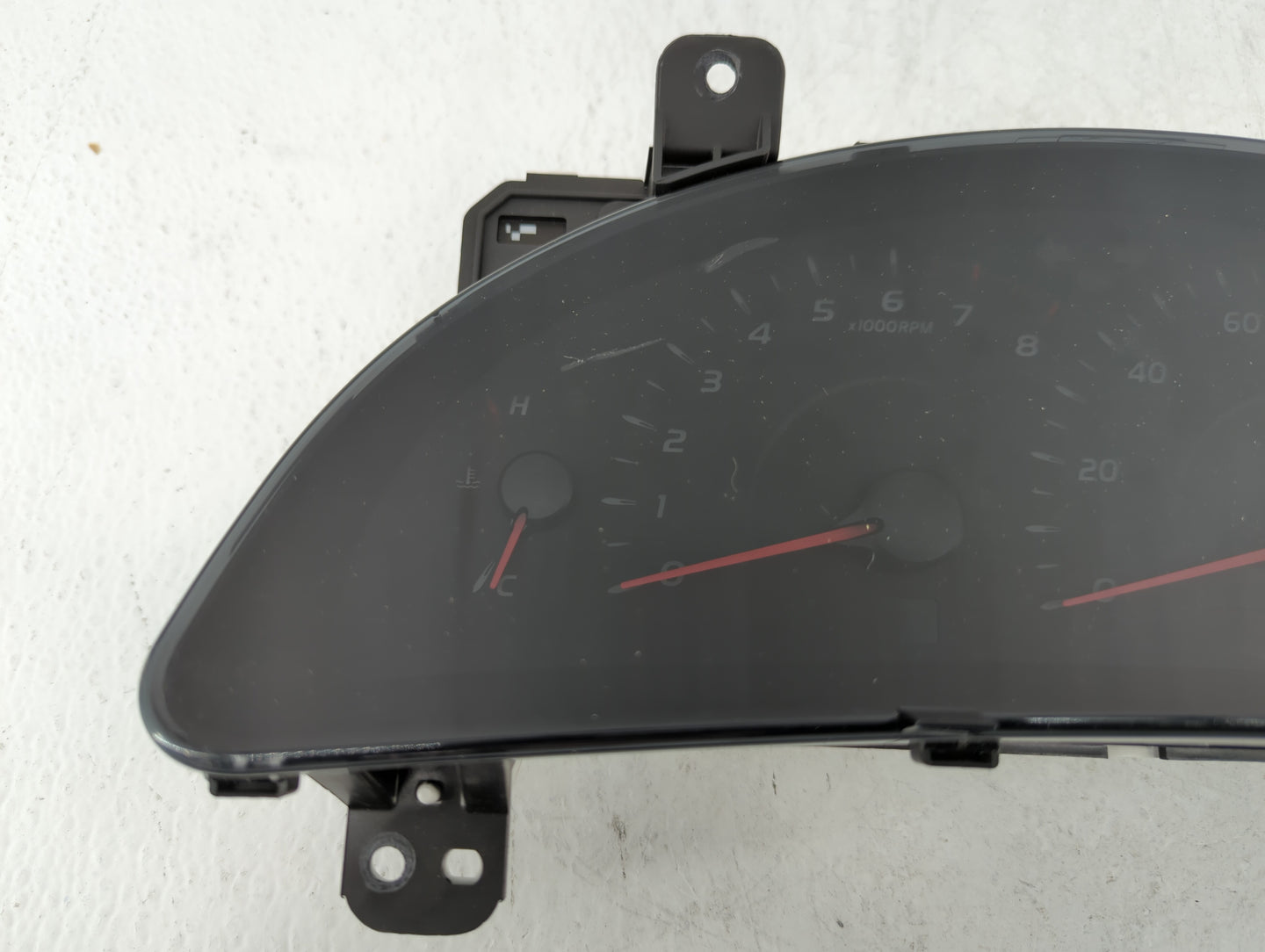 2010-2011 Toyota Camry Instrument Cluster Speedometer Gauges P/N:83800-06V10-00 83800-06V20 Fits Fits 2010 2011 OEM Used Aut