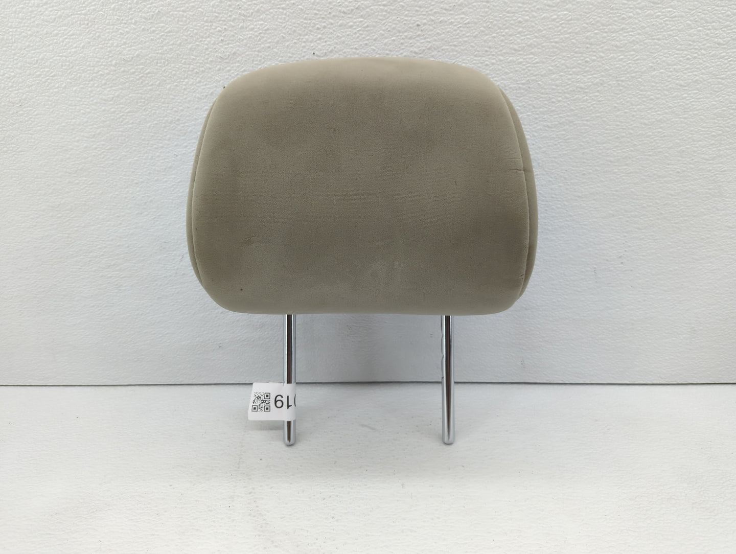 2010-2011 Toyota Camry Headrest Head Rest Front Driver Passenger Seat - Oemusedautoparts1.com