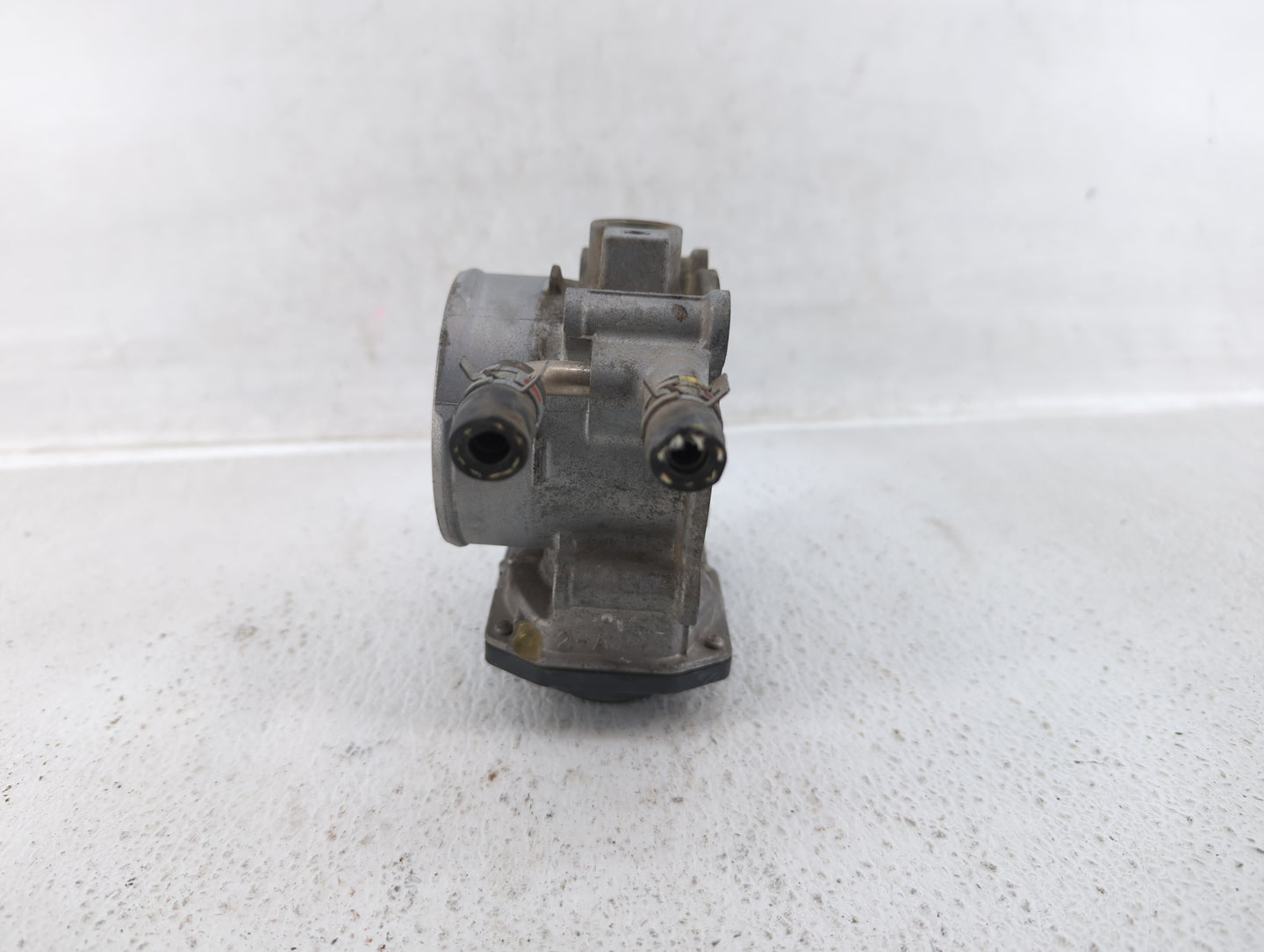 2010-2017 Toyota Camry Throttle Body P/N:22030-36010 Fits Fits 2009 2010 2011 2012 2013 2014 2015 2016 2017 2018 2019 OEM Us