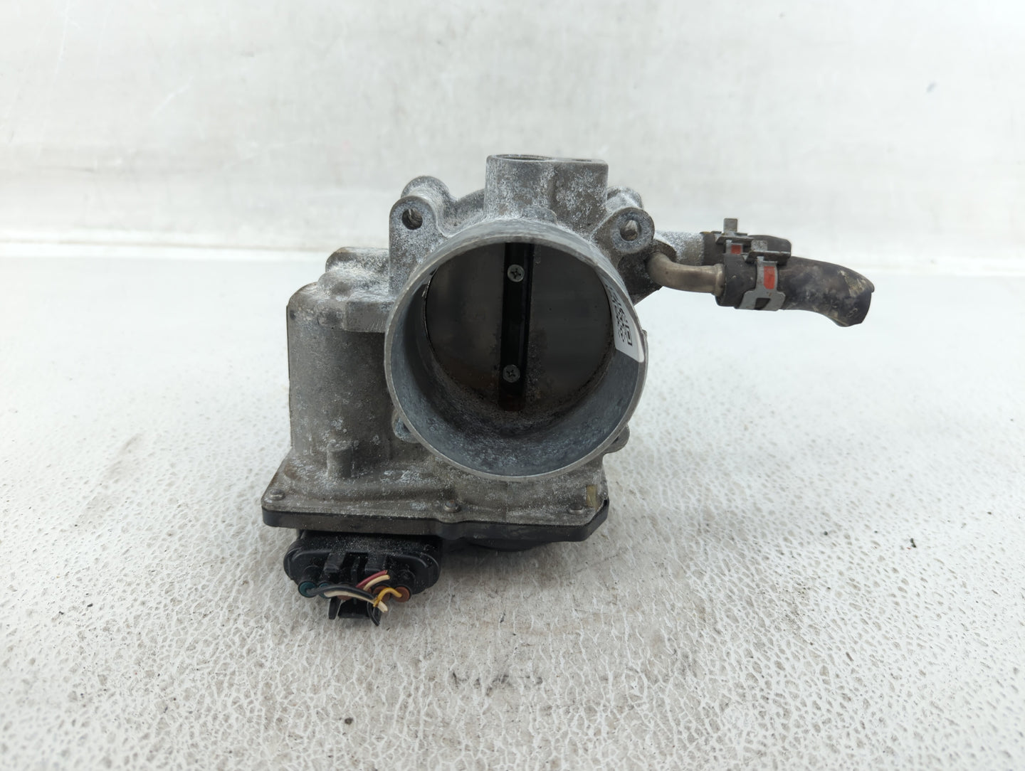2010-2017 Toyota Camry Throttle Body P/N:22030-0V010 Fits Fits 2009 2010 2011 2012 2013 2014 2015 2016 2017 2018 2019 OEM Us