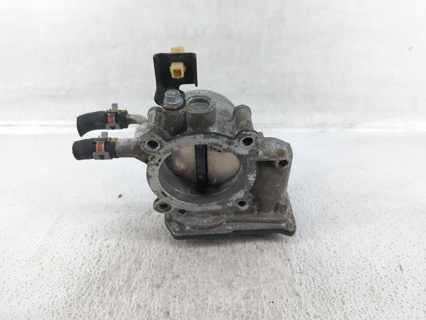 2010-2017 Toyota Camry Throttle Body P/N:22030-0V010 Fits Fits 2009 2010 2011 2012 2013 2014 2015 2016 2017 2018 2019 OEM Us