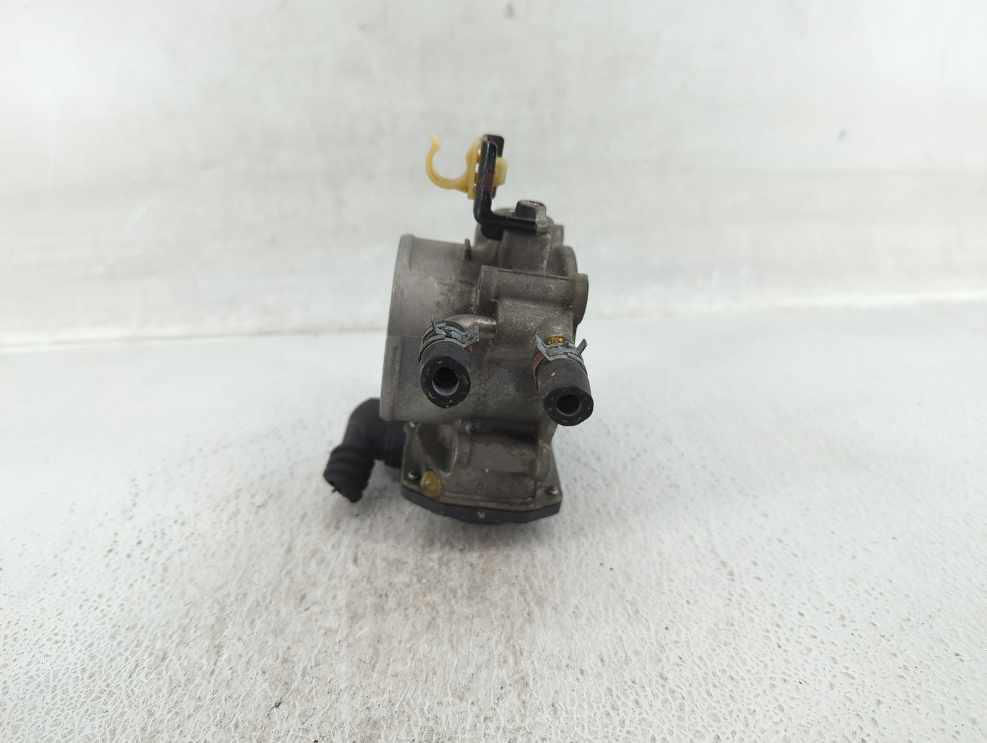 2010-2017 Toyota Camry Throttle Body P/N:22030-0V010 22030-36010 Fits Fits 2009 2010 2011 2012 2013 2014 2015 2016 2017 2018