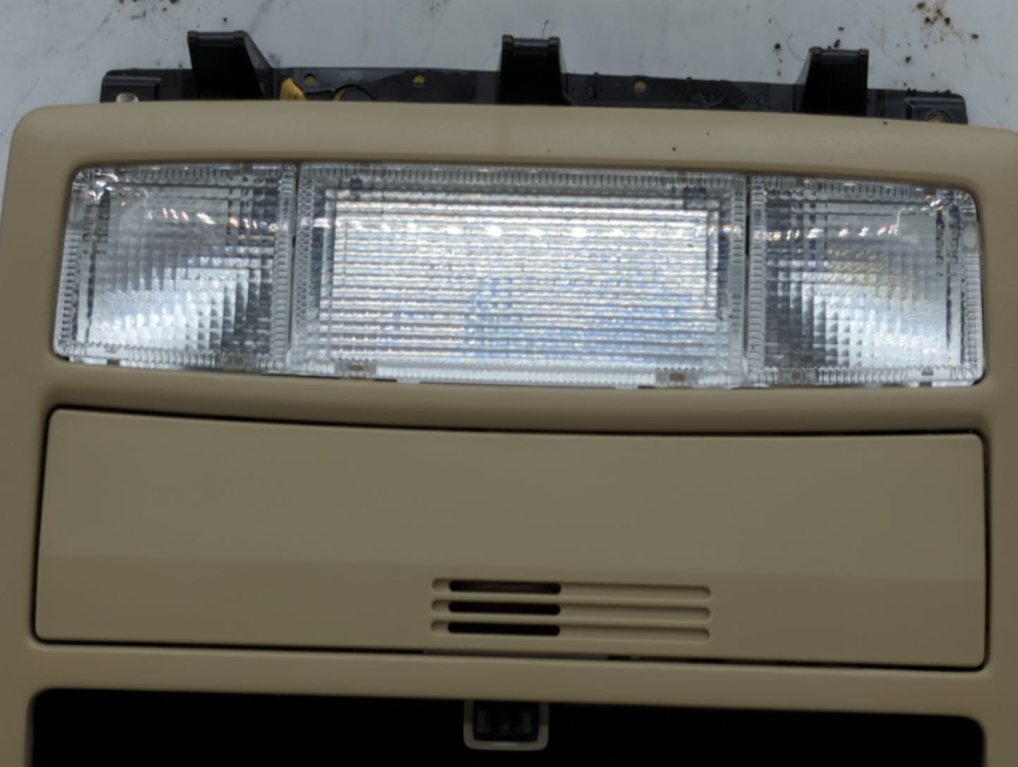 2010-2011 Toyota Camry Center Floor Console P/N:64049544 92870-2D Fits Fits 2010 2011 OEM Used Auto Parts - Oemusedautoparts